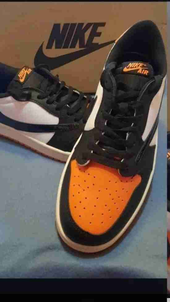 Zapatillas Nike Air Jordan naranjas - miniatura 2