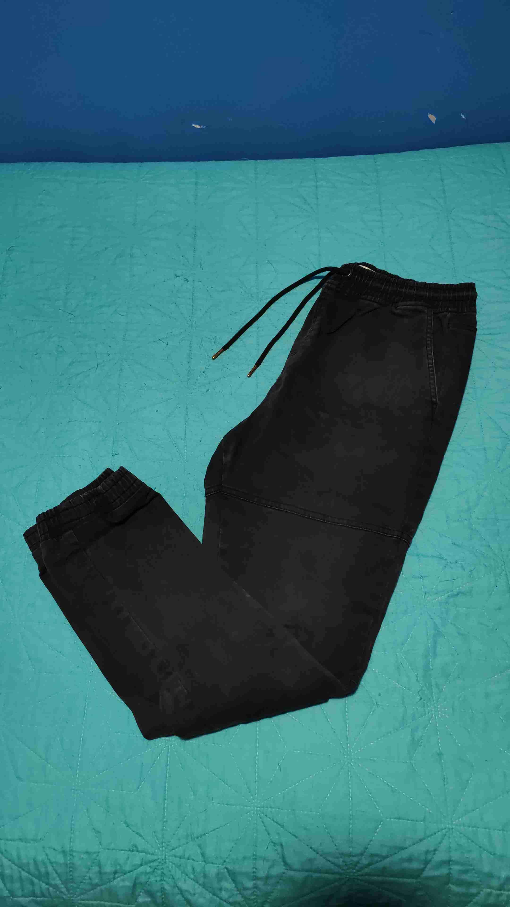 Pantalón Negro Aussie Talla M - miniatura 2