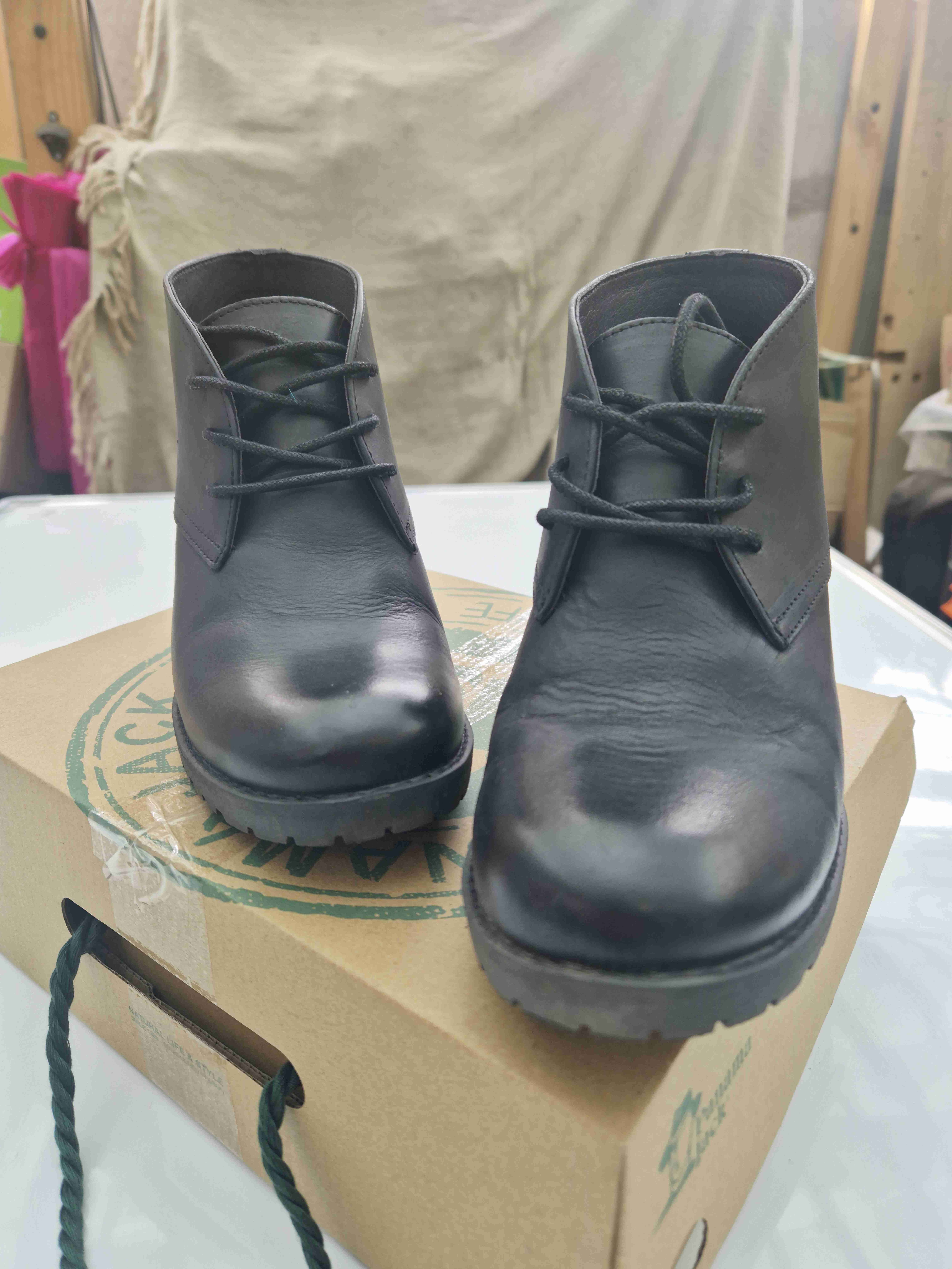 Botines negros de cuero - miniatura 2