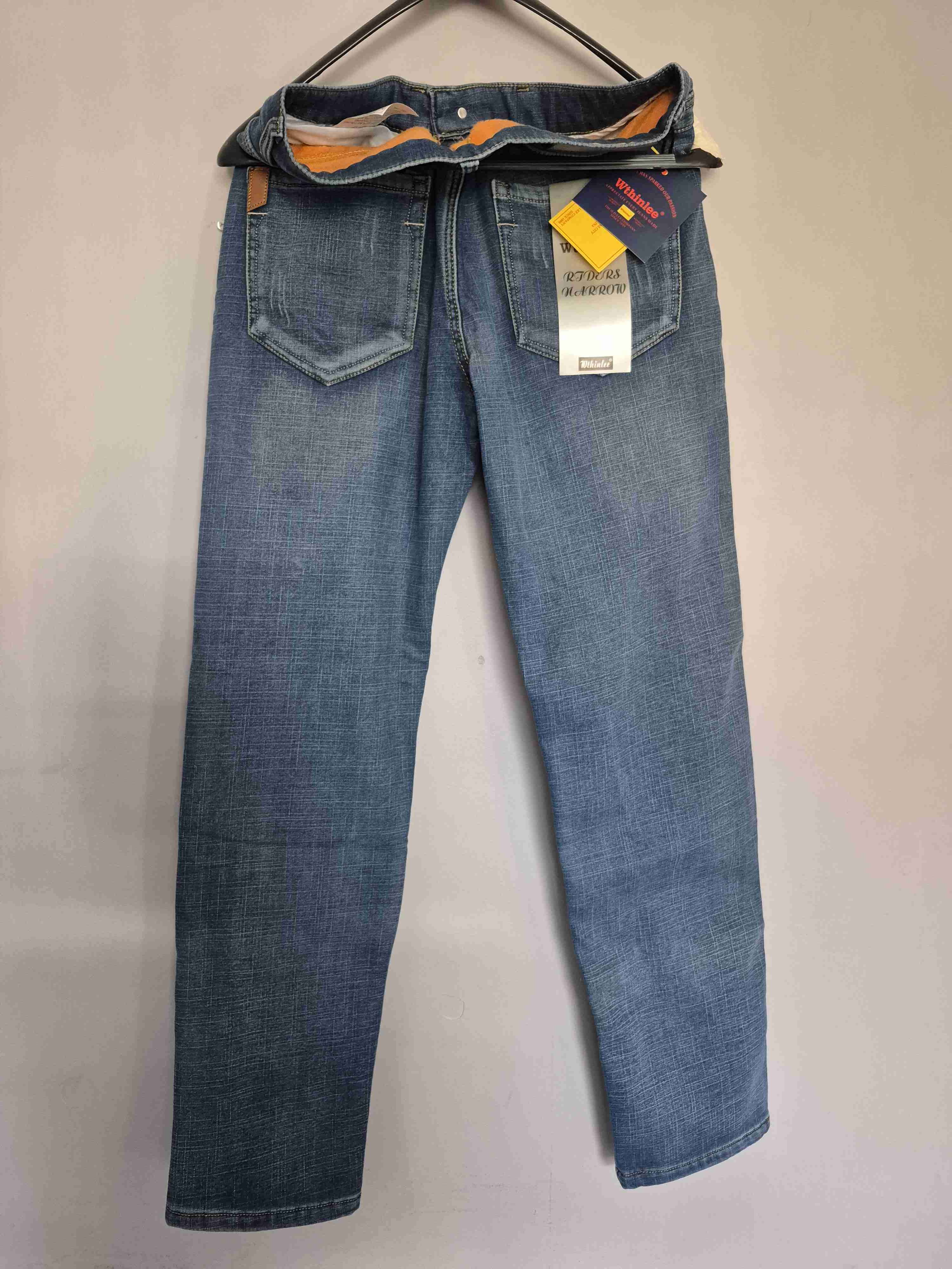 Jeans azul clásico, con polar. - 2