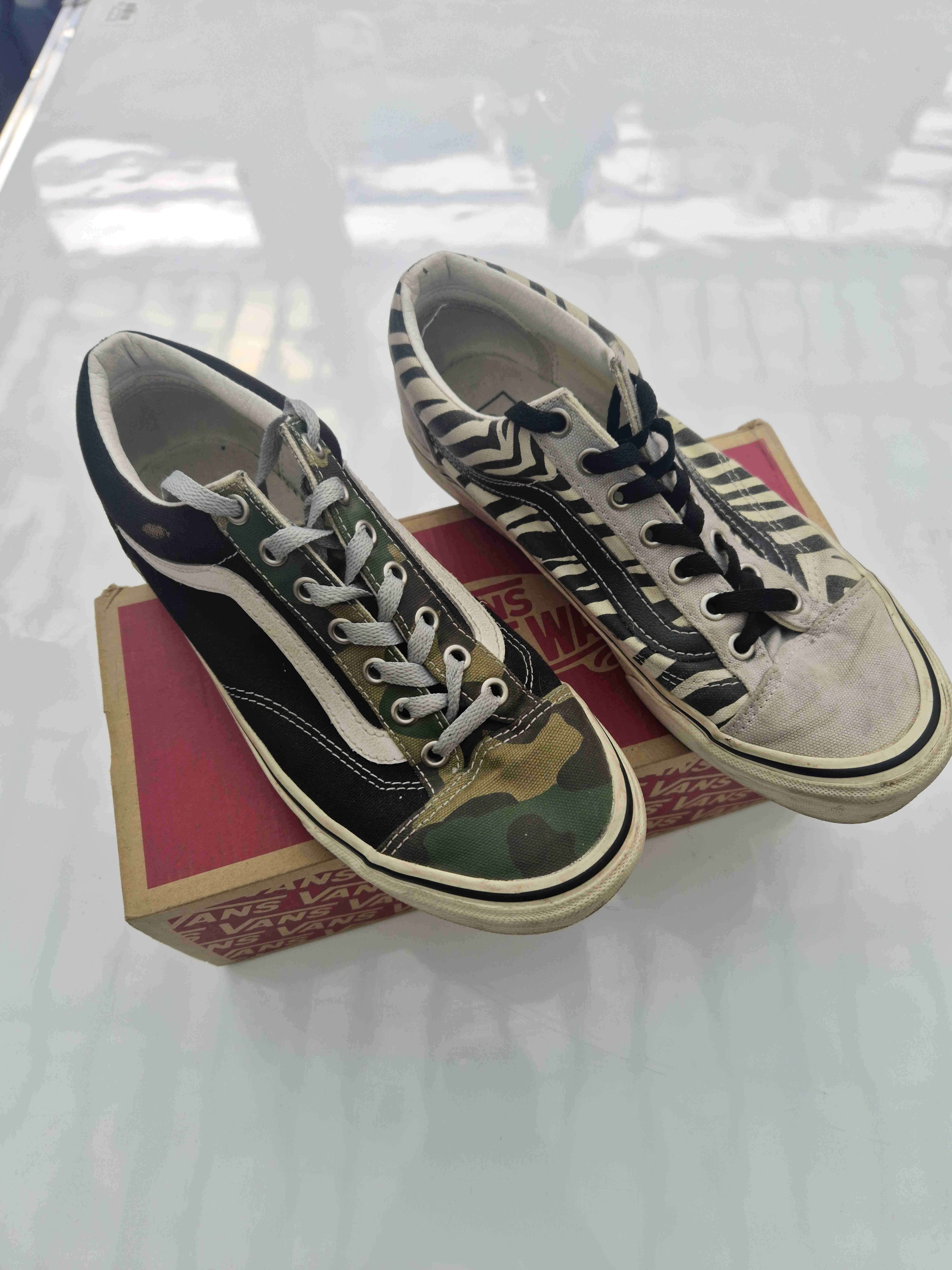 Zapatillas estampado mixto - 1