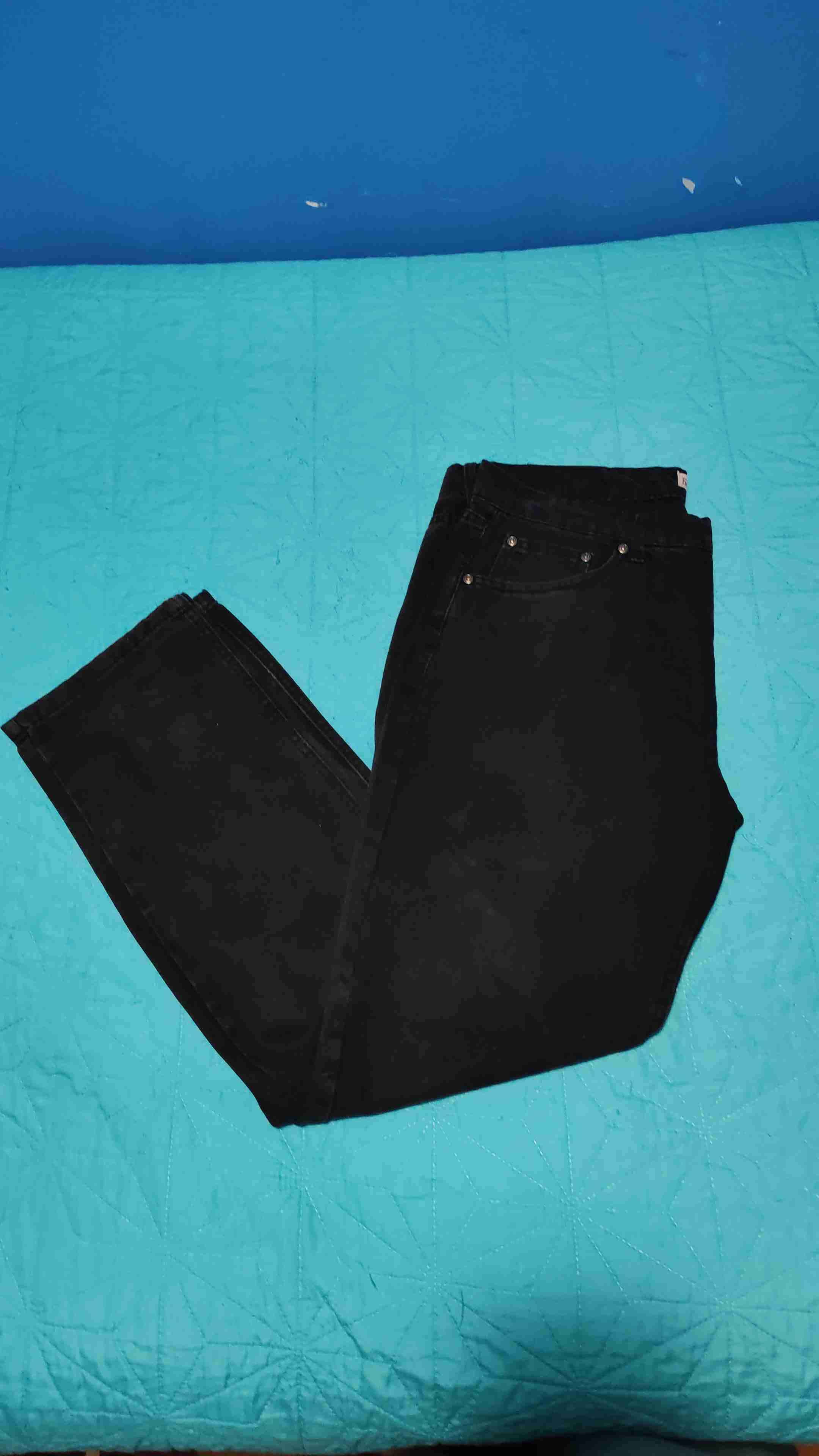 Jeans Negros Rectos Talla 46 - 1