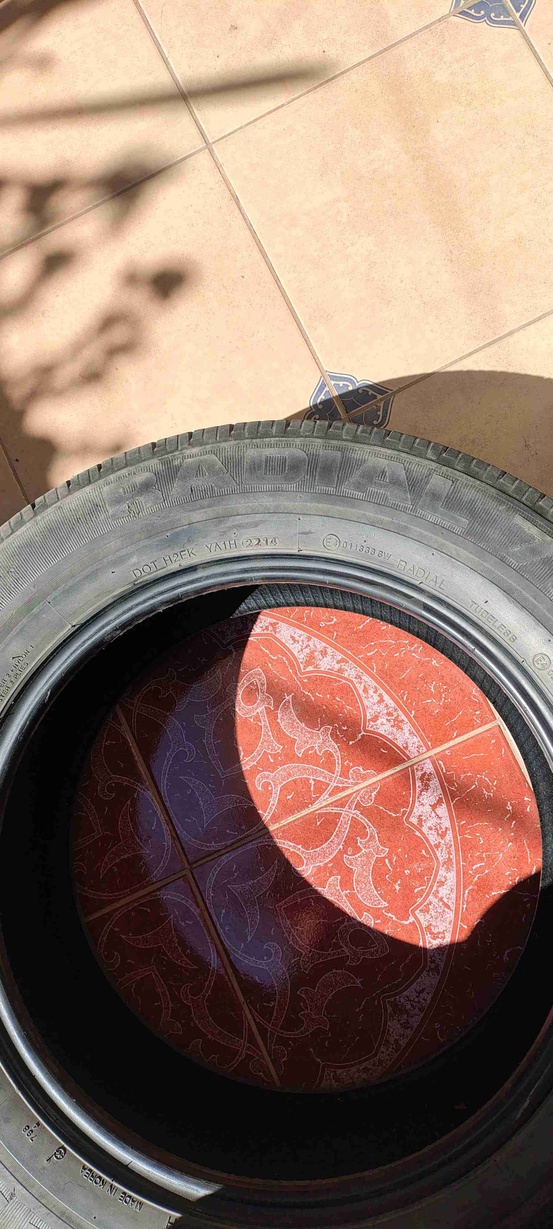 Neumático usado en buen estado - 6