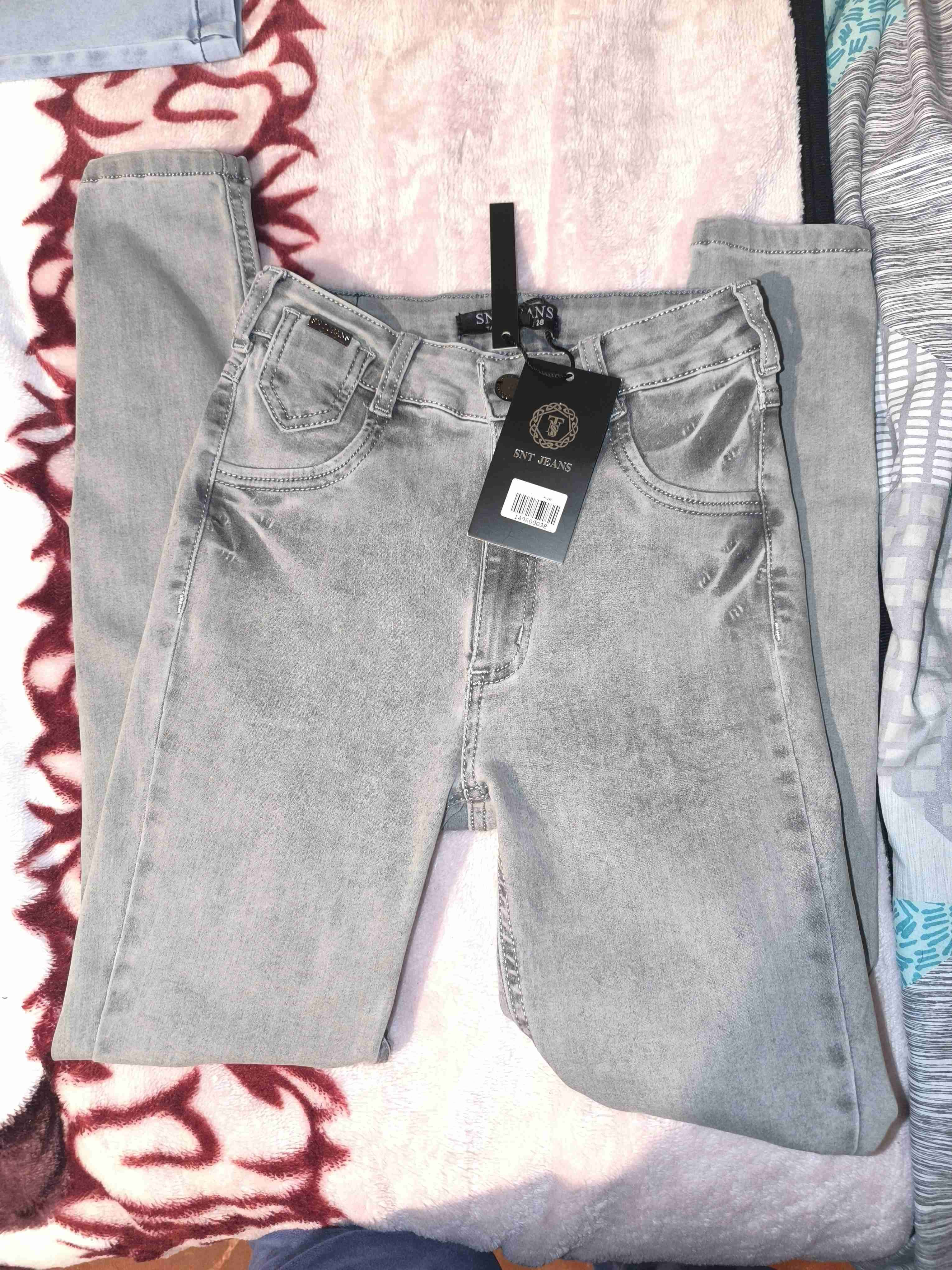 Jeans dirty nuevos - miniatura 3