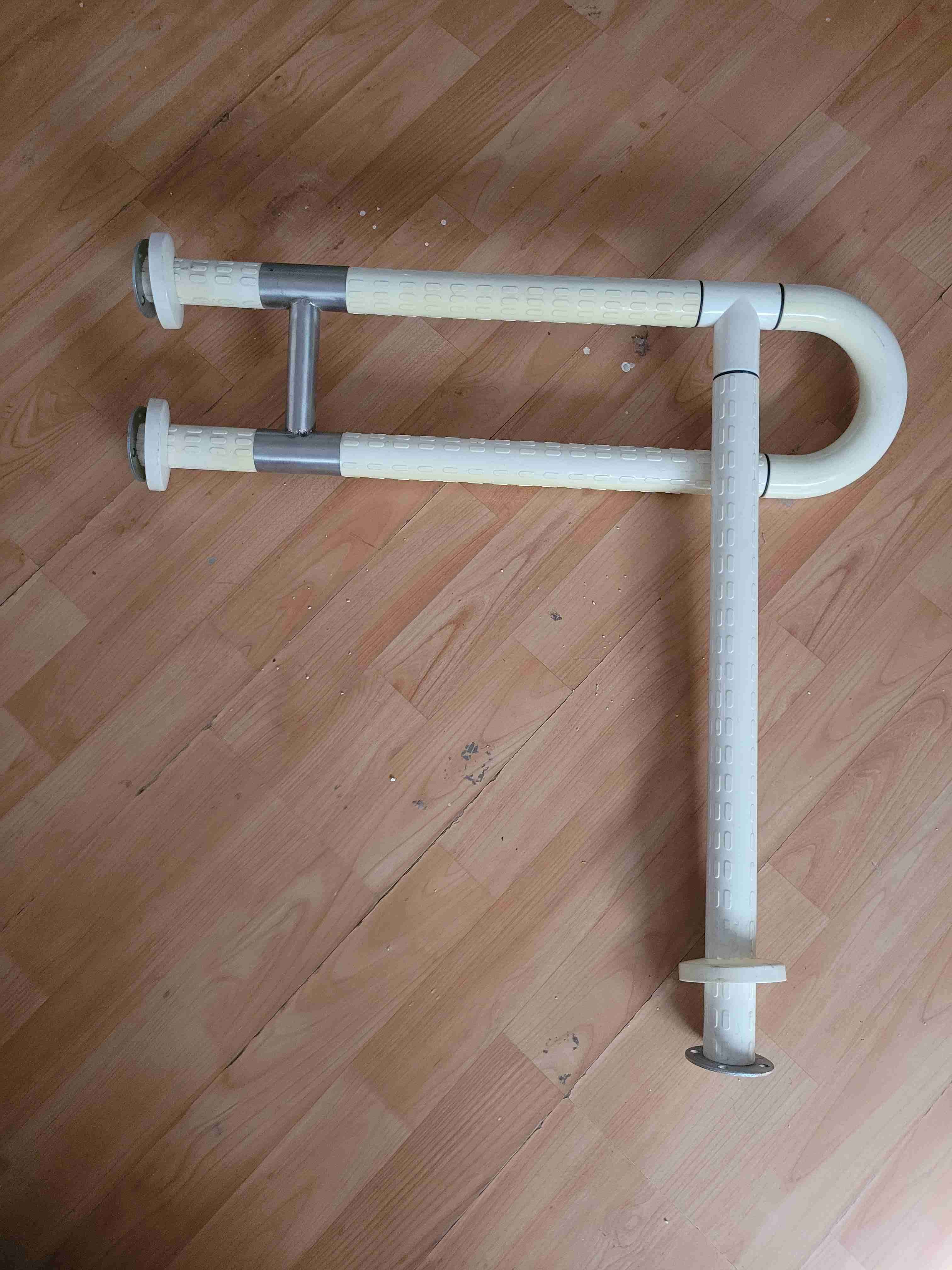 Barra de seguridad para baño - 2