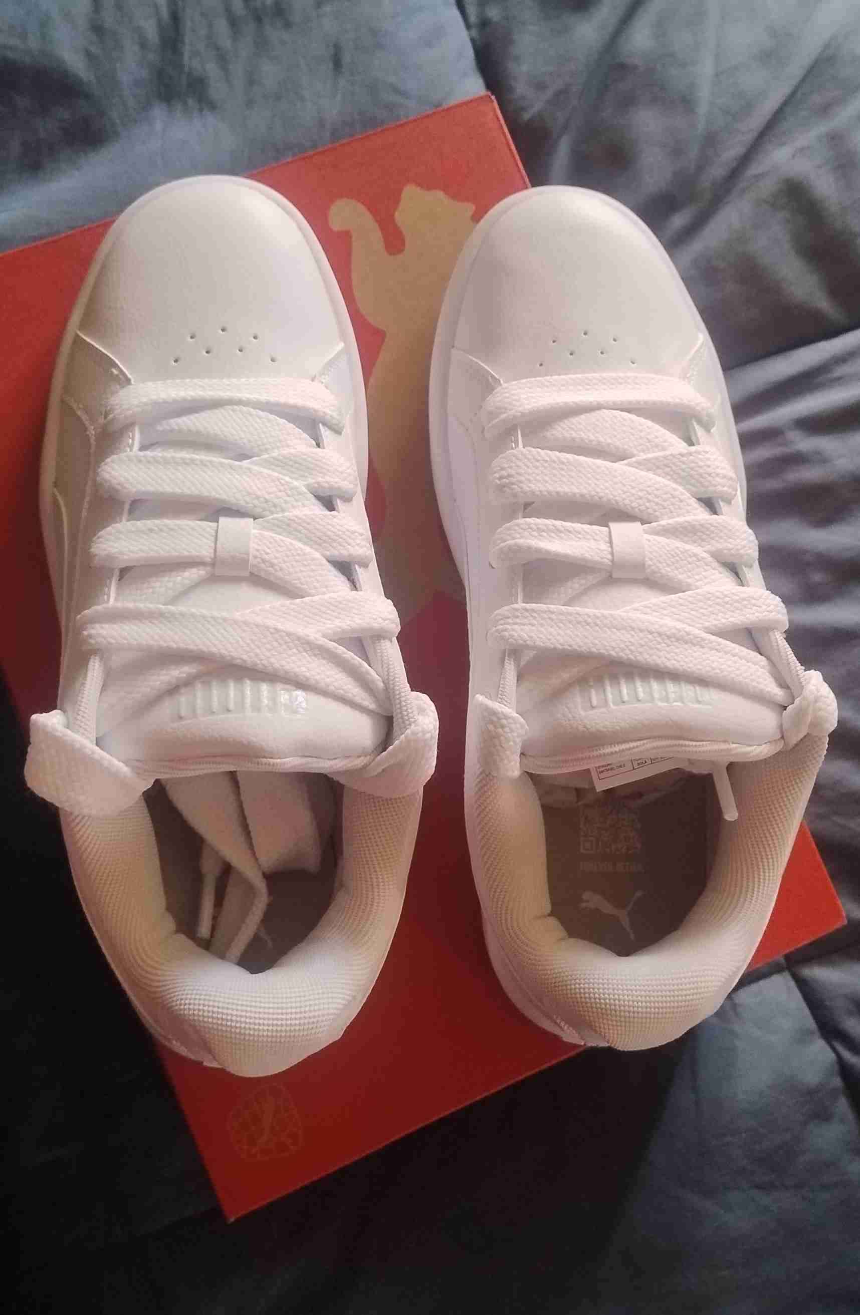 Zapatillas blancas Puma nuevas - miniatura 4