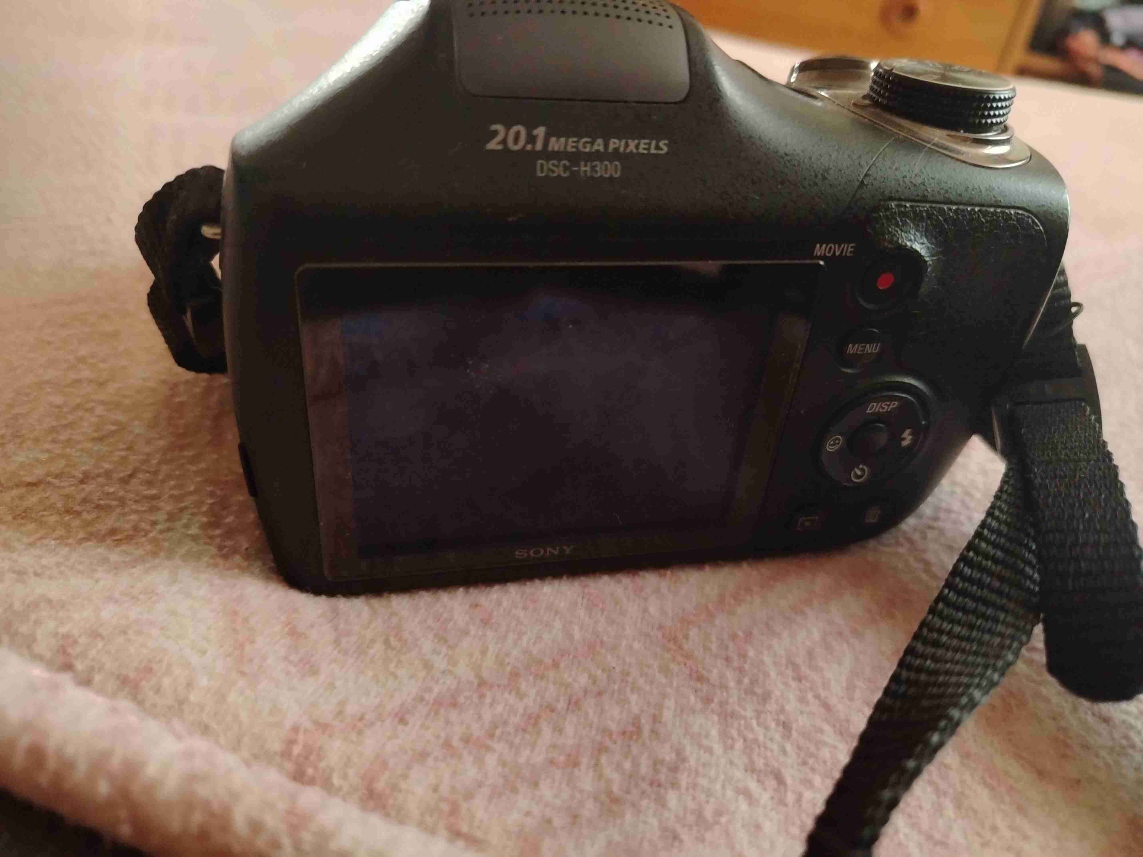 Cámara Sony Cybershot negra - miniatura 2