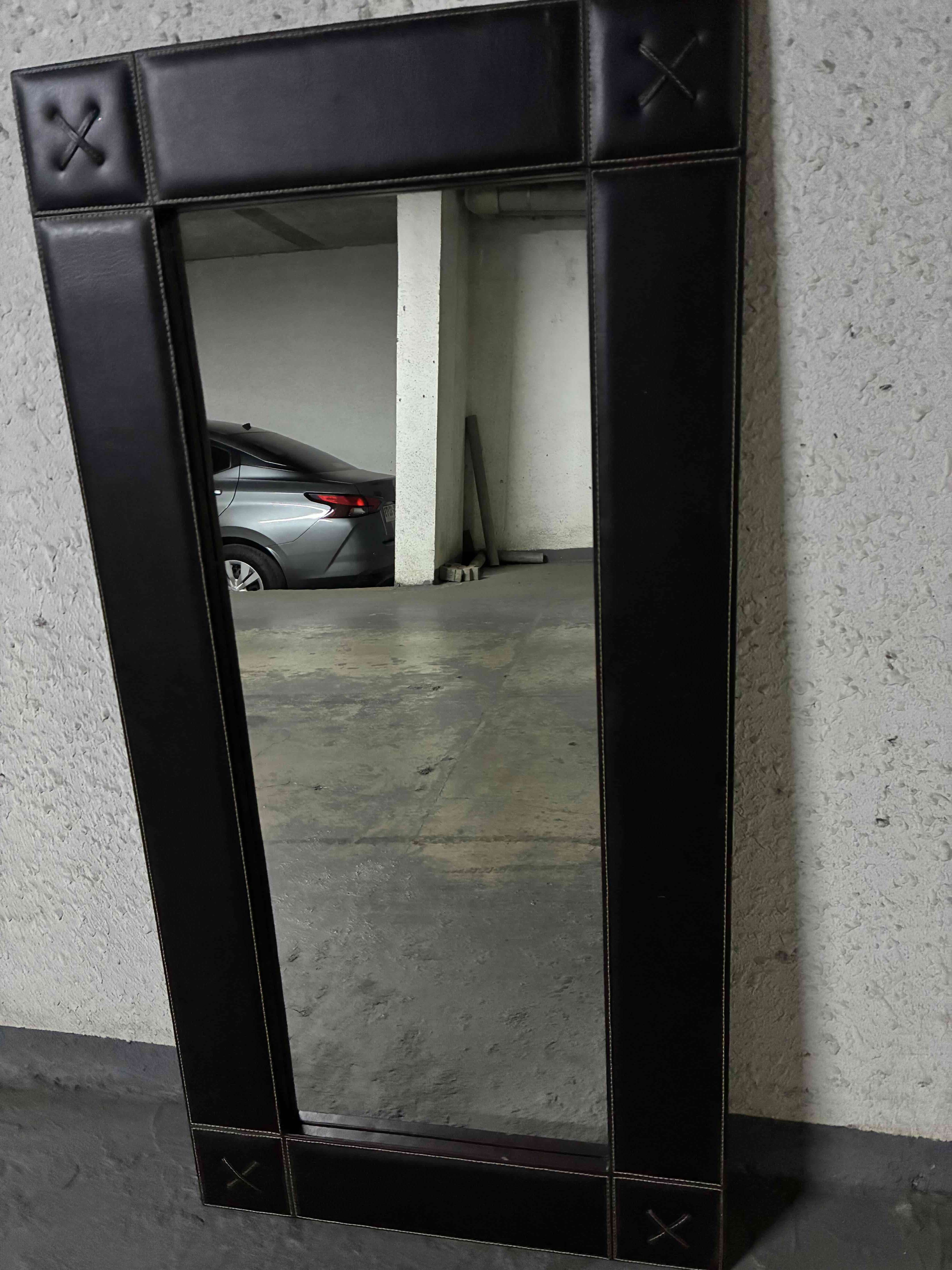 Espejo con marco negro elegante - miniatura 1