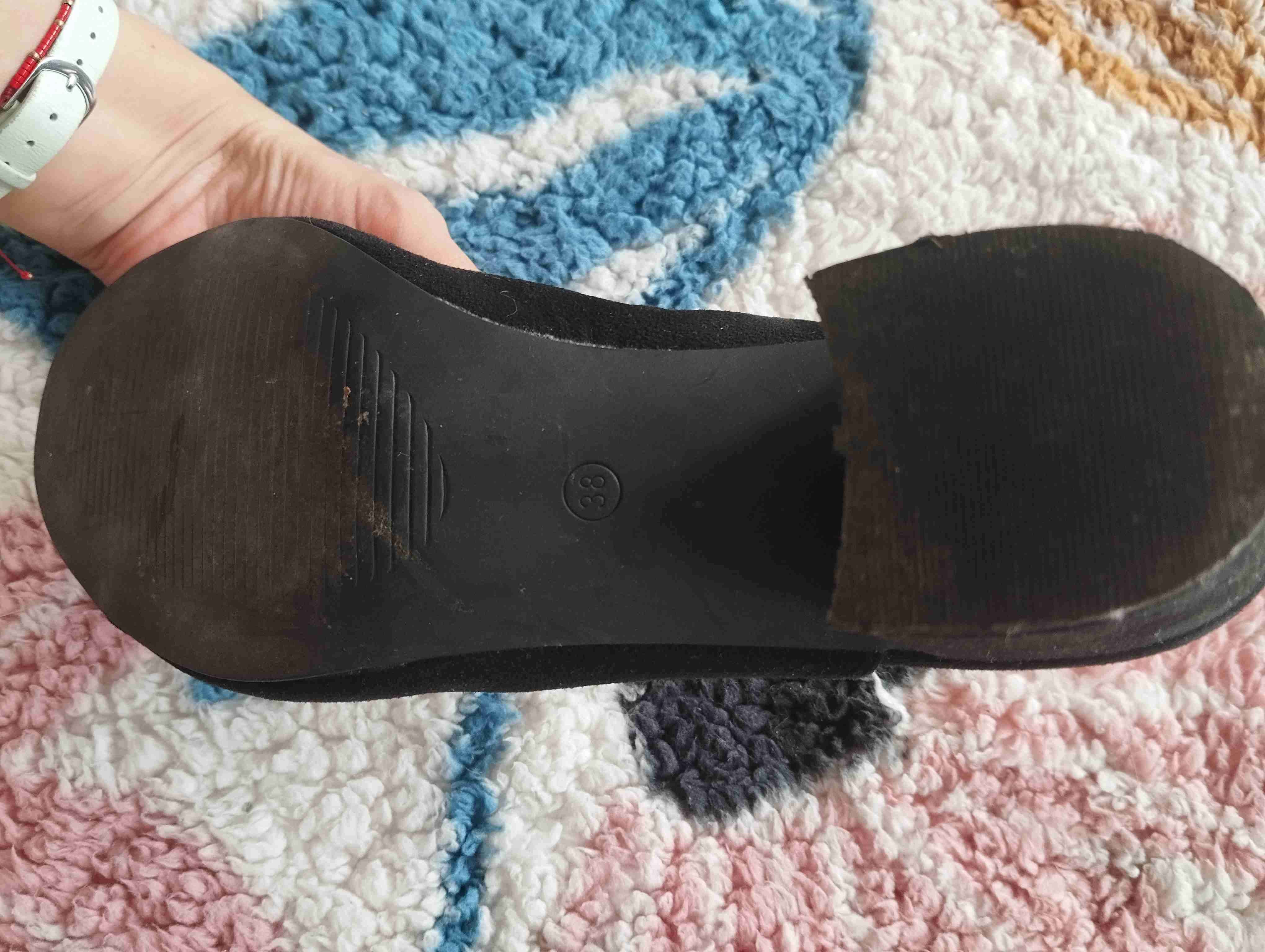 Sandalias negras abiertas - miniatura 3