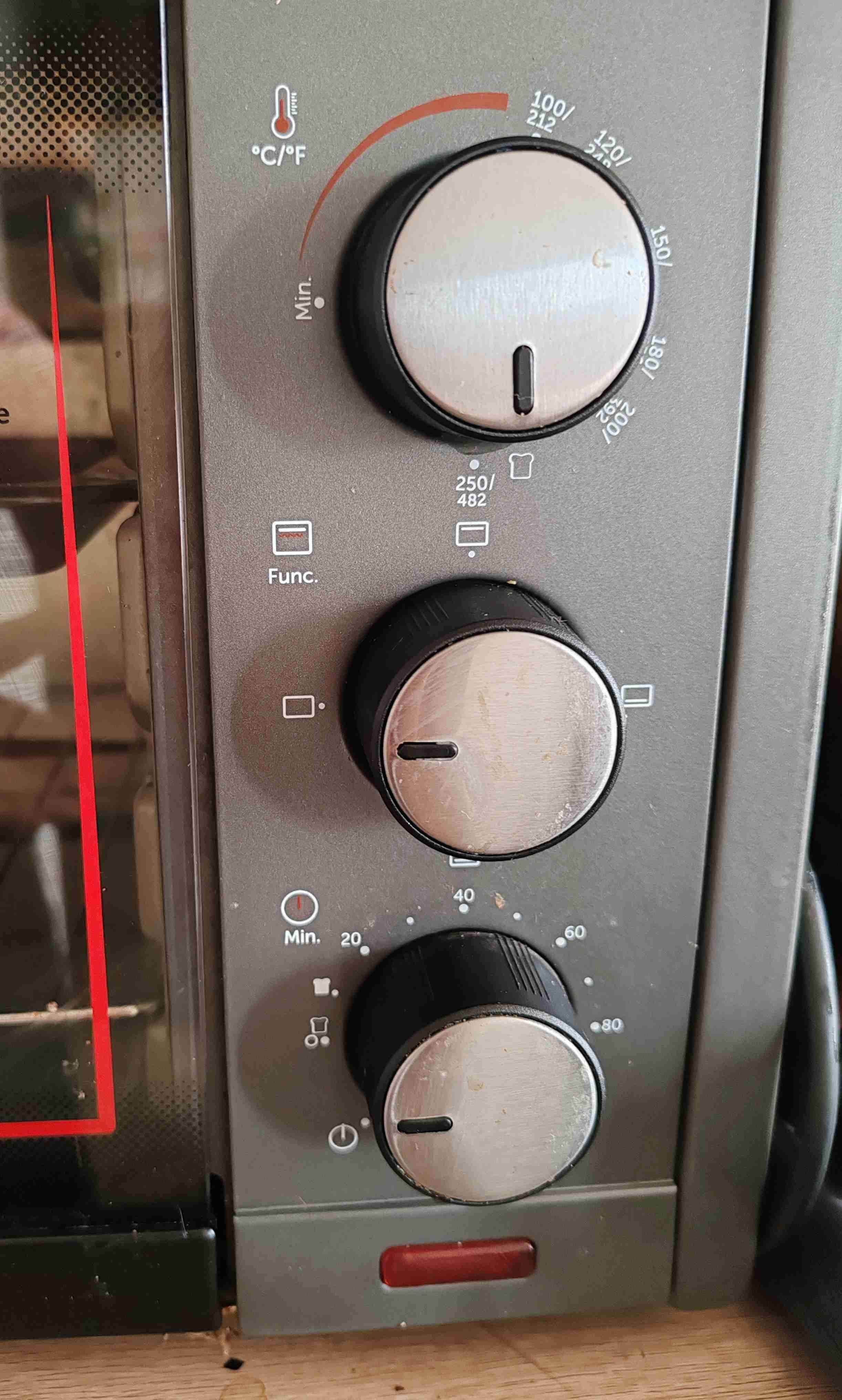 Horno tostador con perillas ajustables - miniatura 1