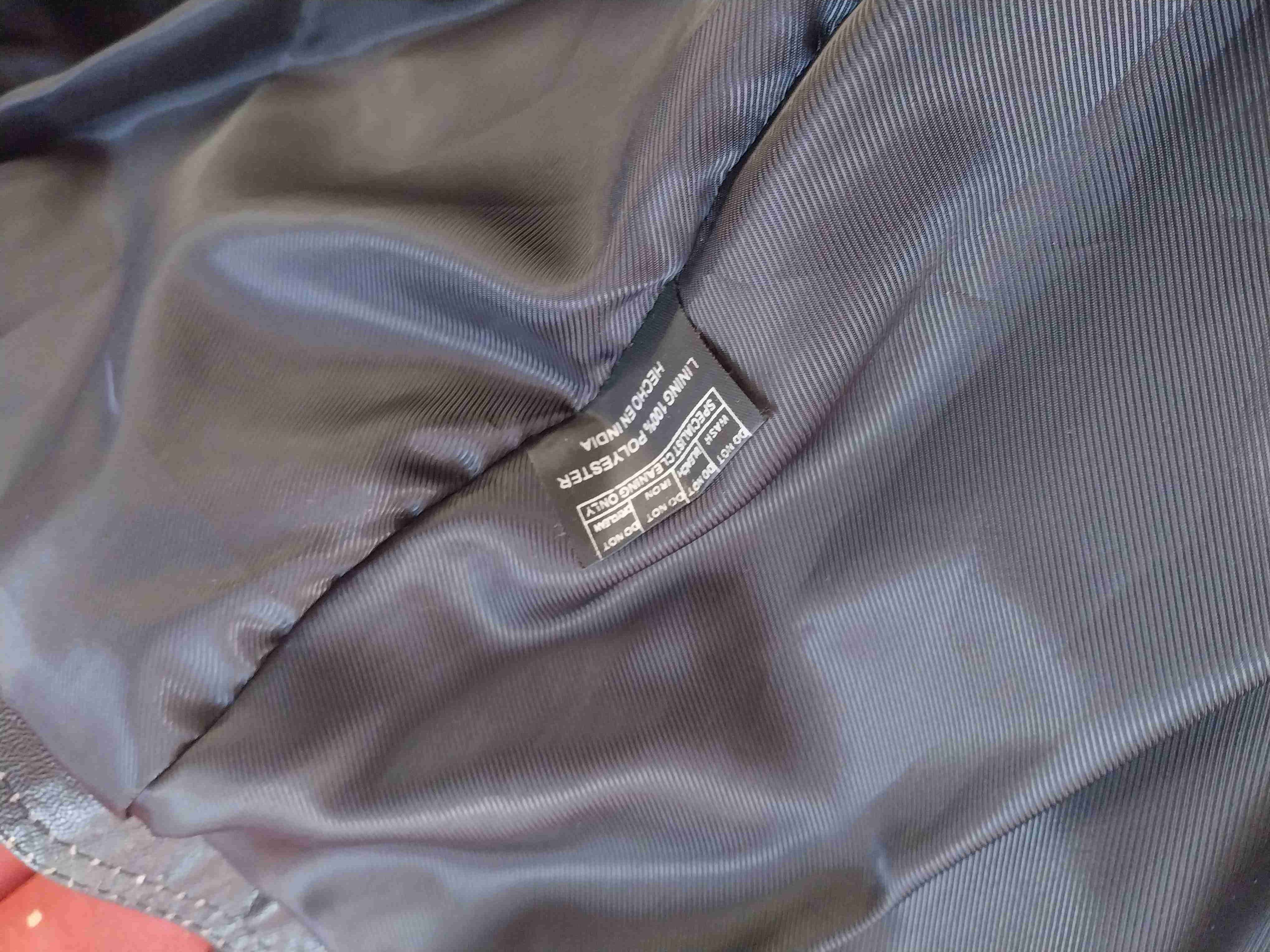 Chaqueta de ecocuero negra mujer - miniatura 2