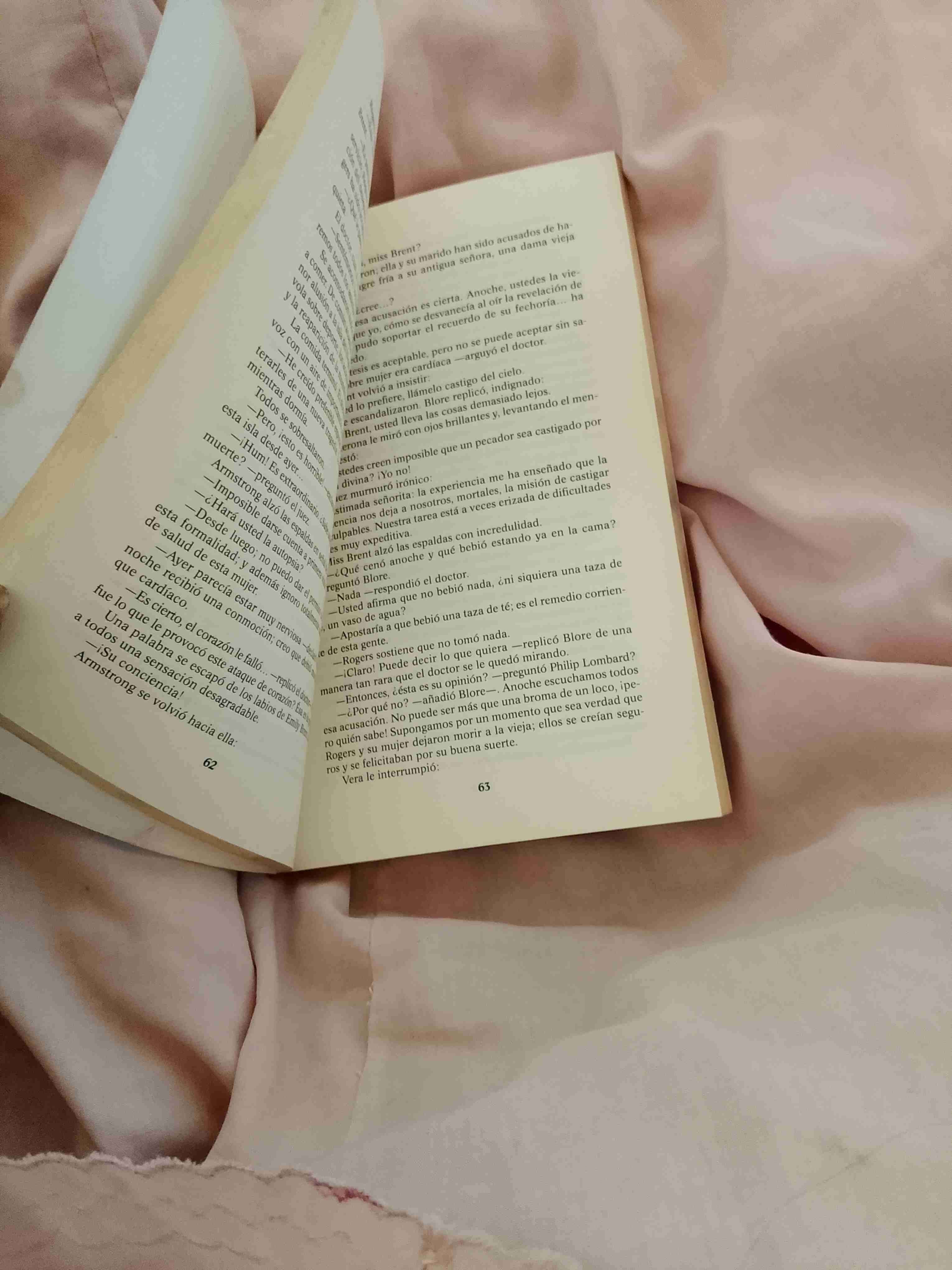 Libro 'Diez Negritos' Agatha Christie - 2