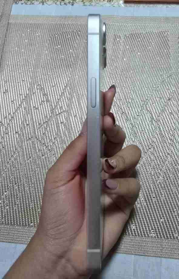 Smartphone en buen estado - miniatura 3