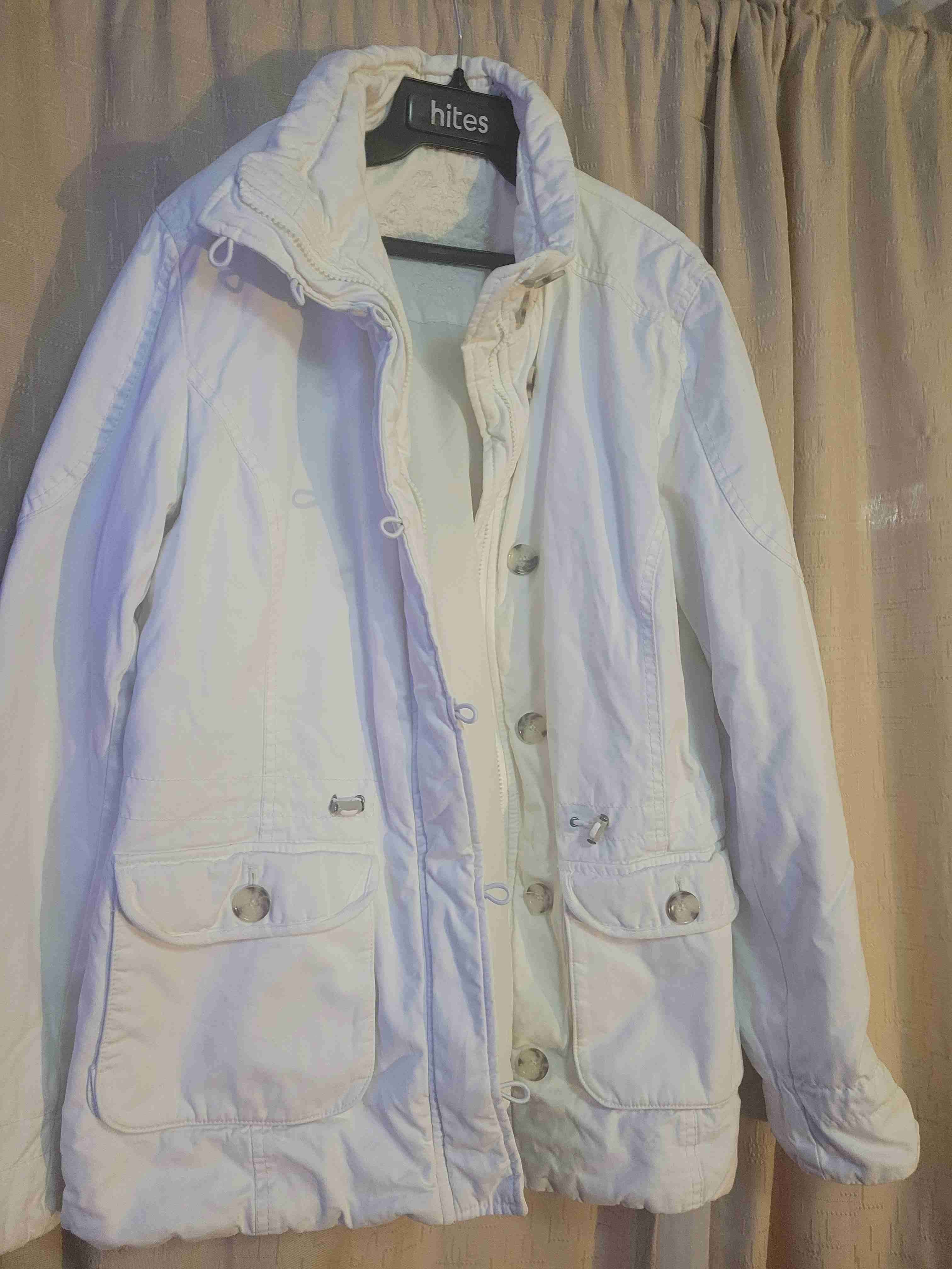 Chaqueta blanca de mujer