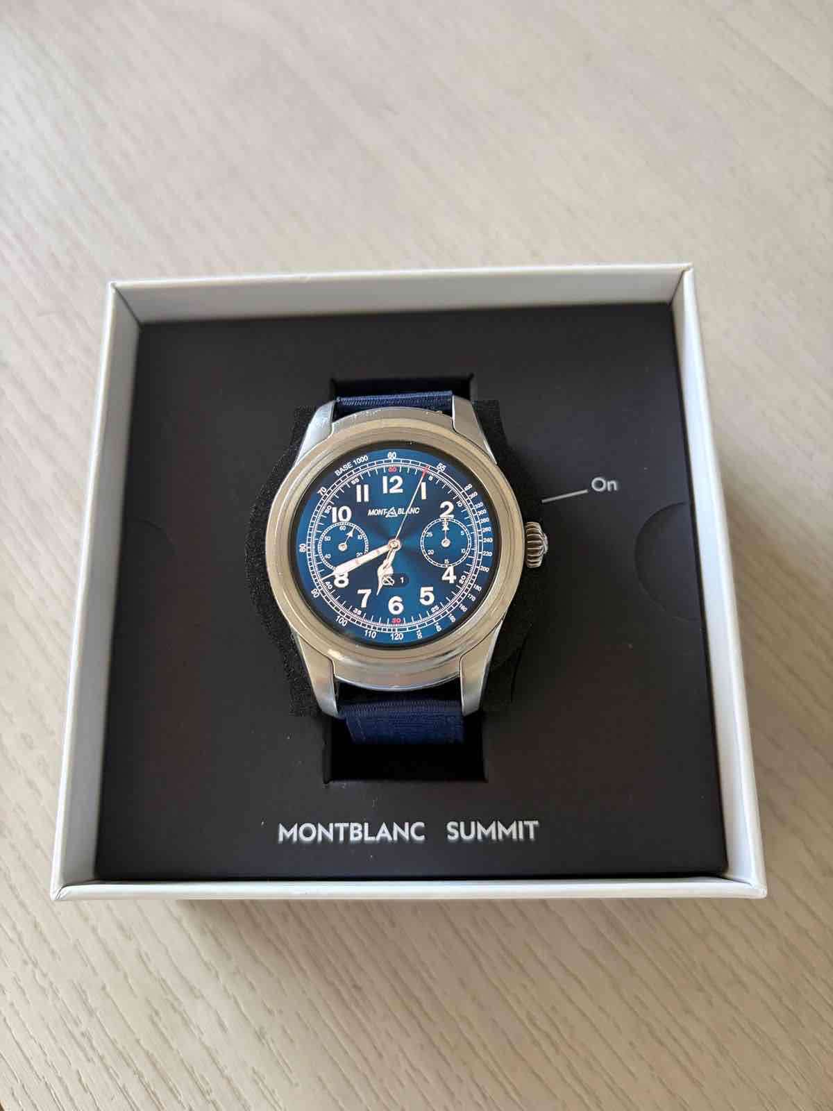 Reloj smartwactch Montblanc Summit azul - miniatura 3
