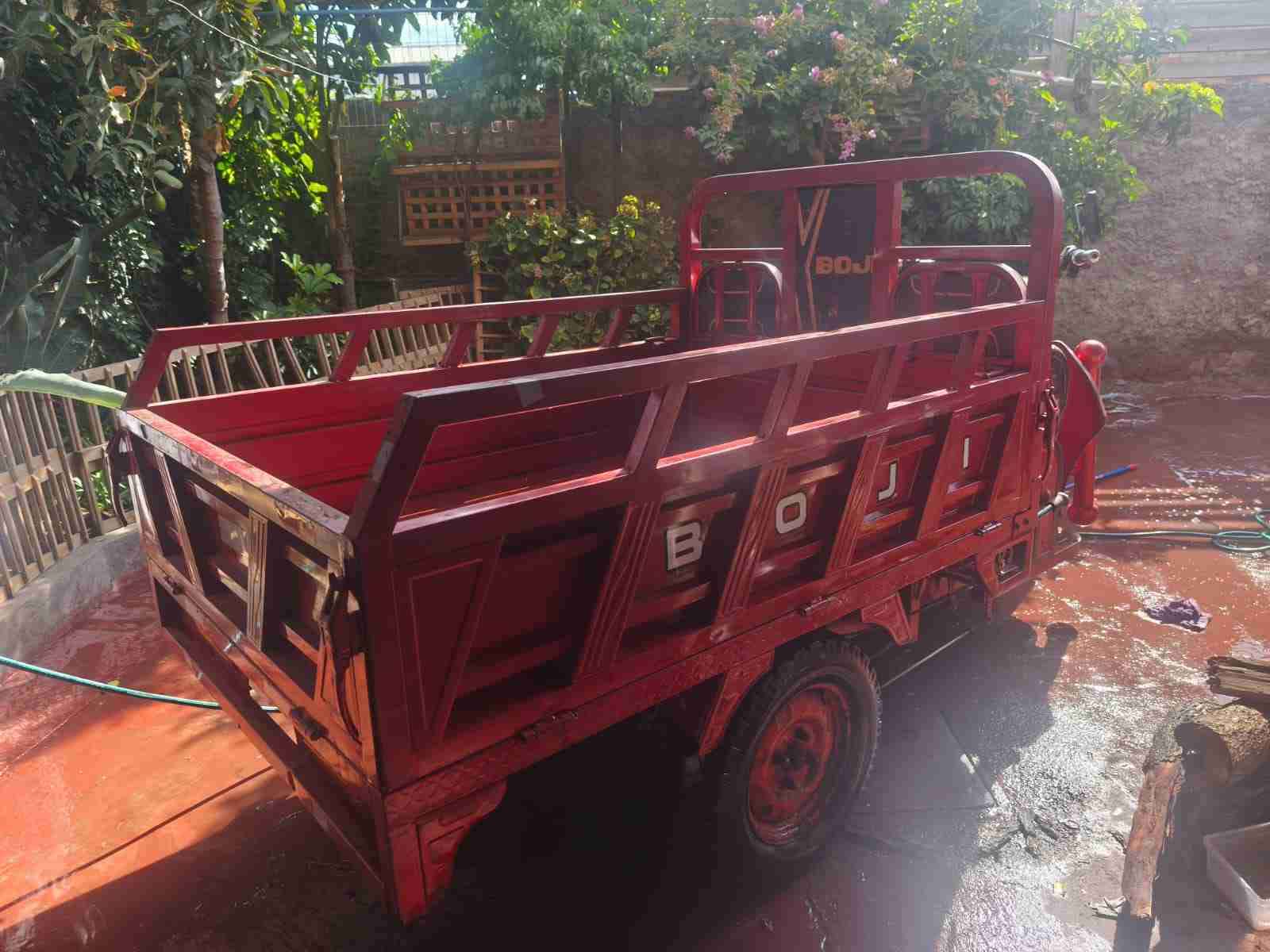 Carro de carga Boji rojo - miniatura 1