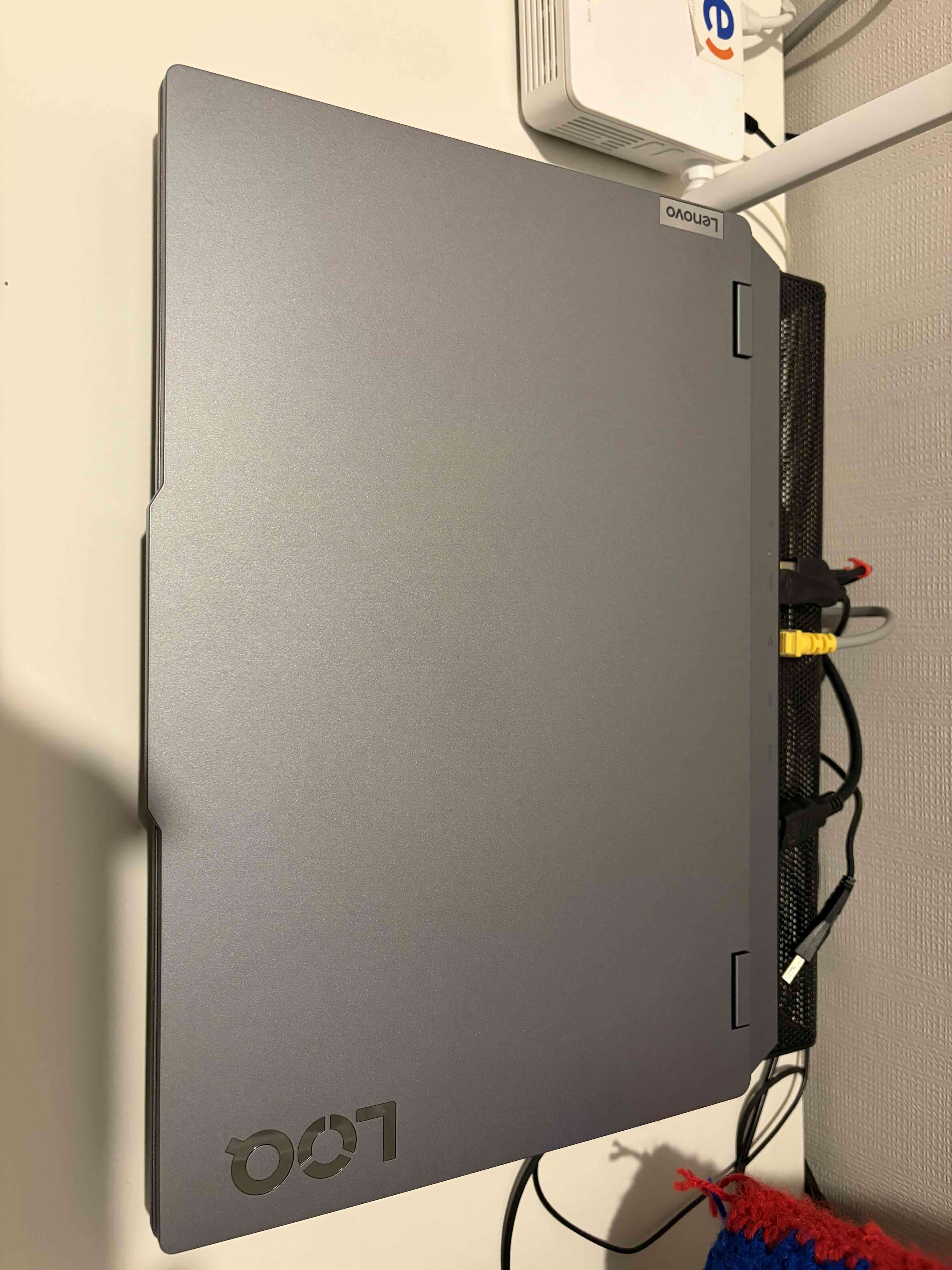 Notebook Gamer Lenovo LOQ - RTX 3050 - miniatura 2