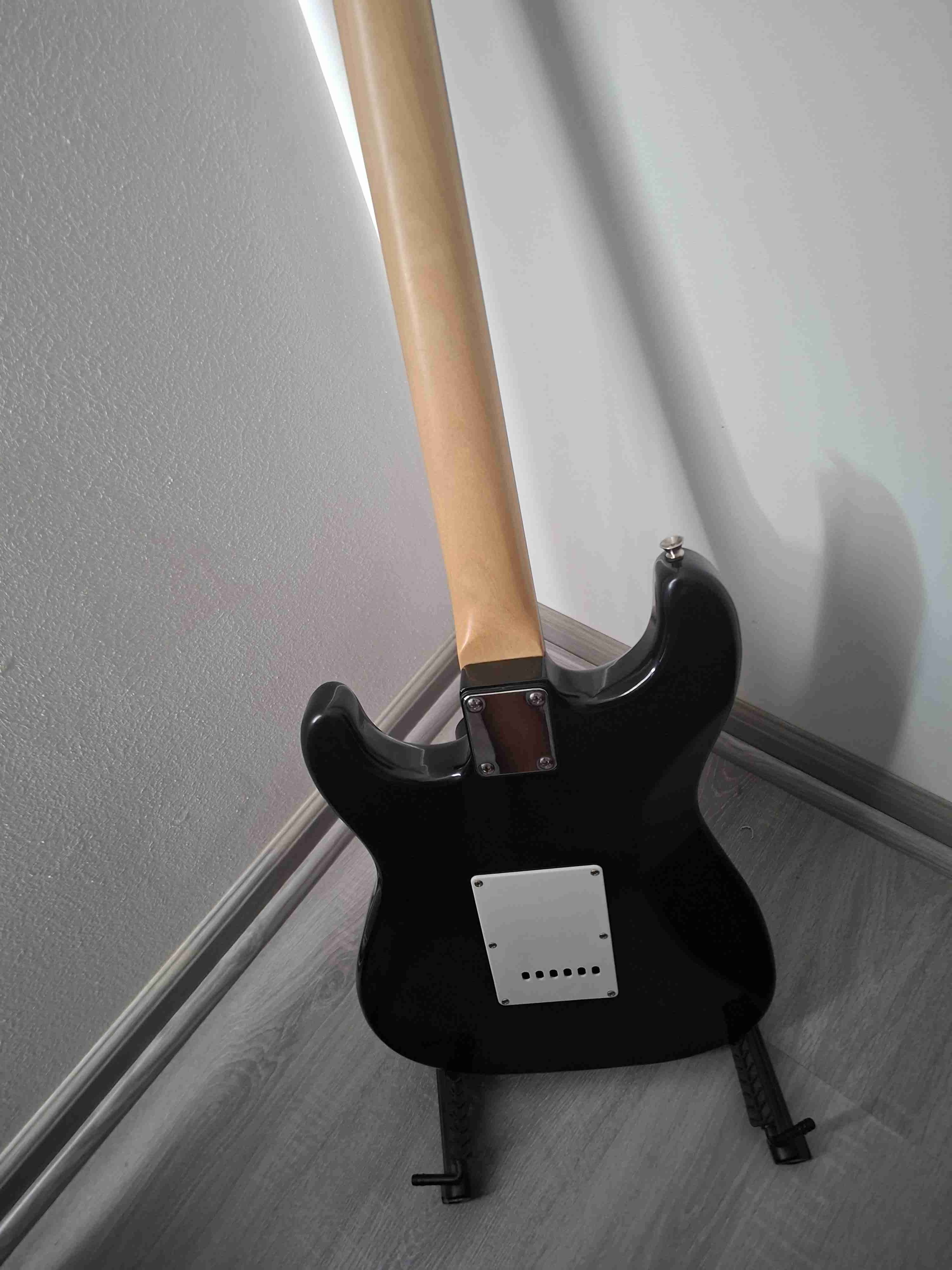 Guitarra electrica mercury strato + amplificador - miniatura 3