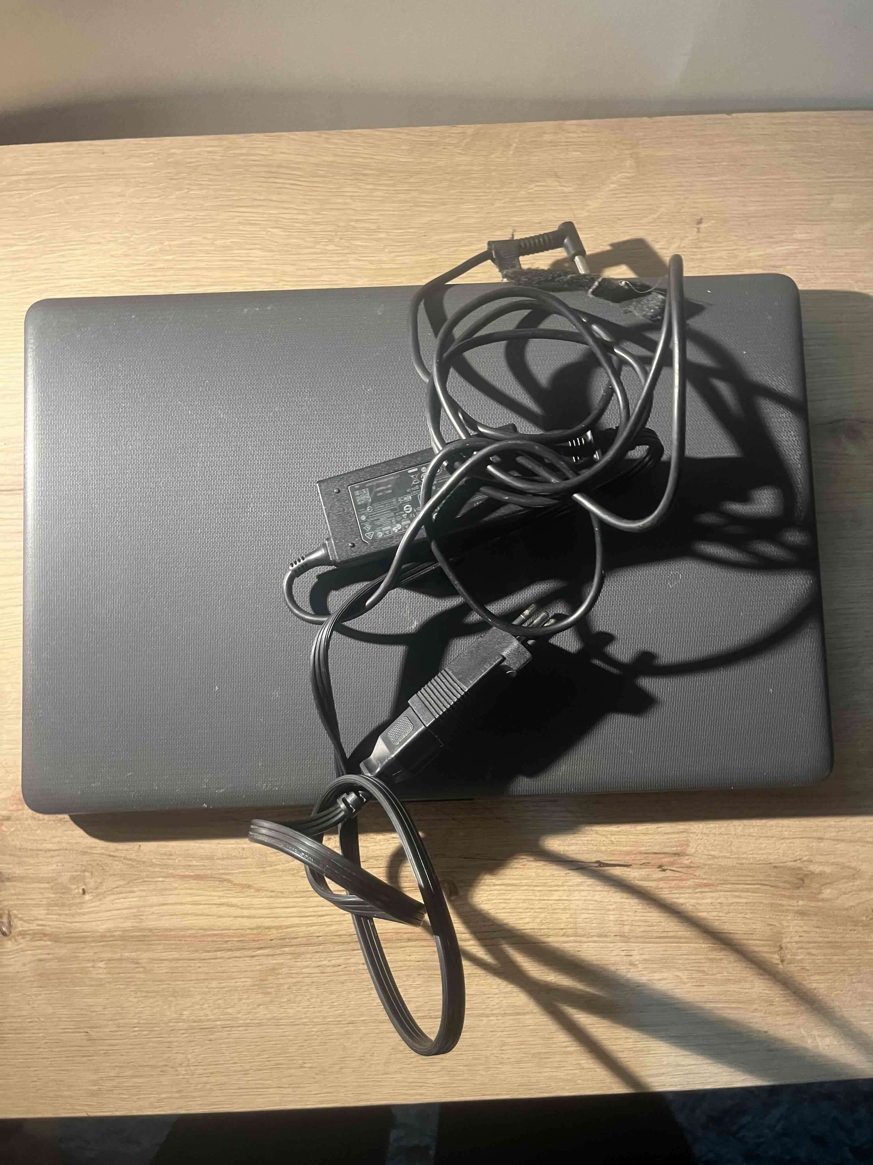 Laptop HP 250g7 , 8GB RAM, SSD - miniatura 5