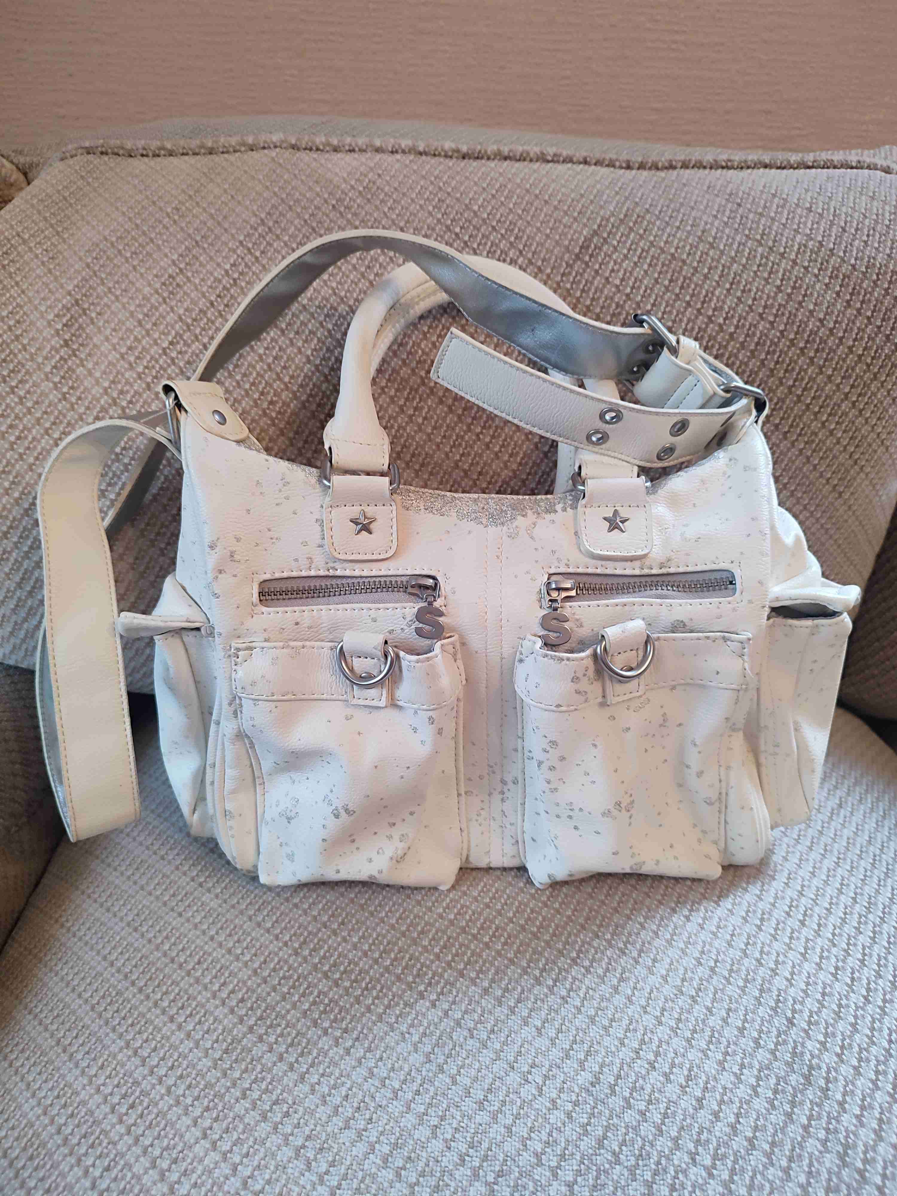 Cartera blanco detalles plateados Marca Desigual - miniatura 2