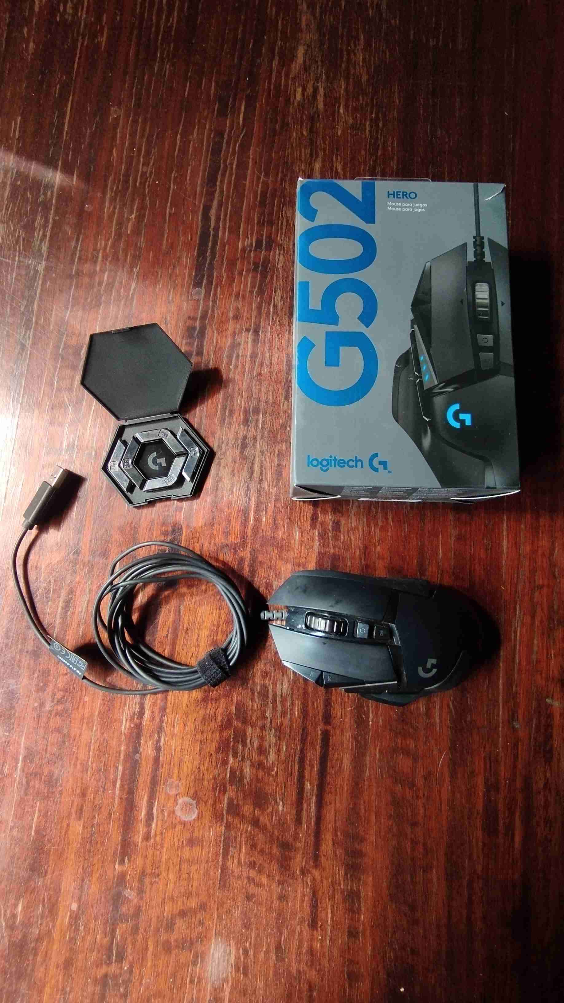 Mouse gamer Logitech G502 - miniatura 1