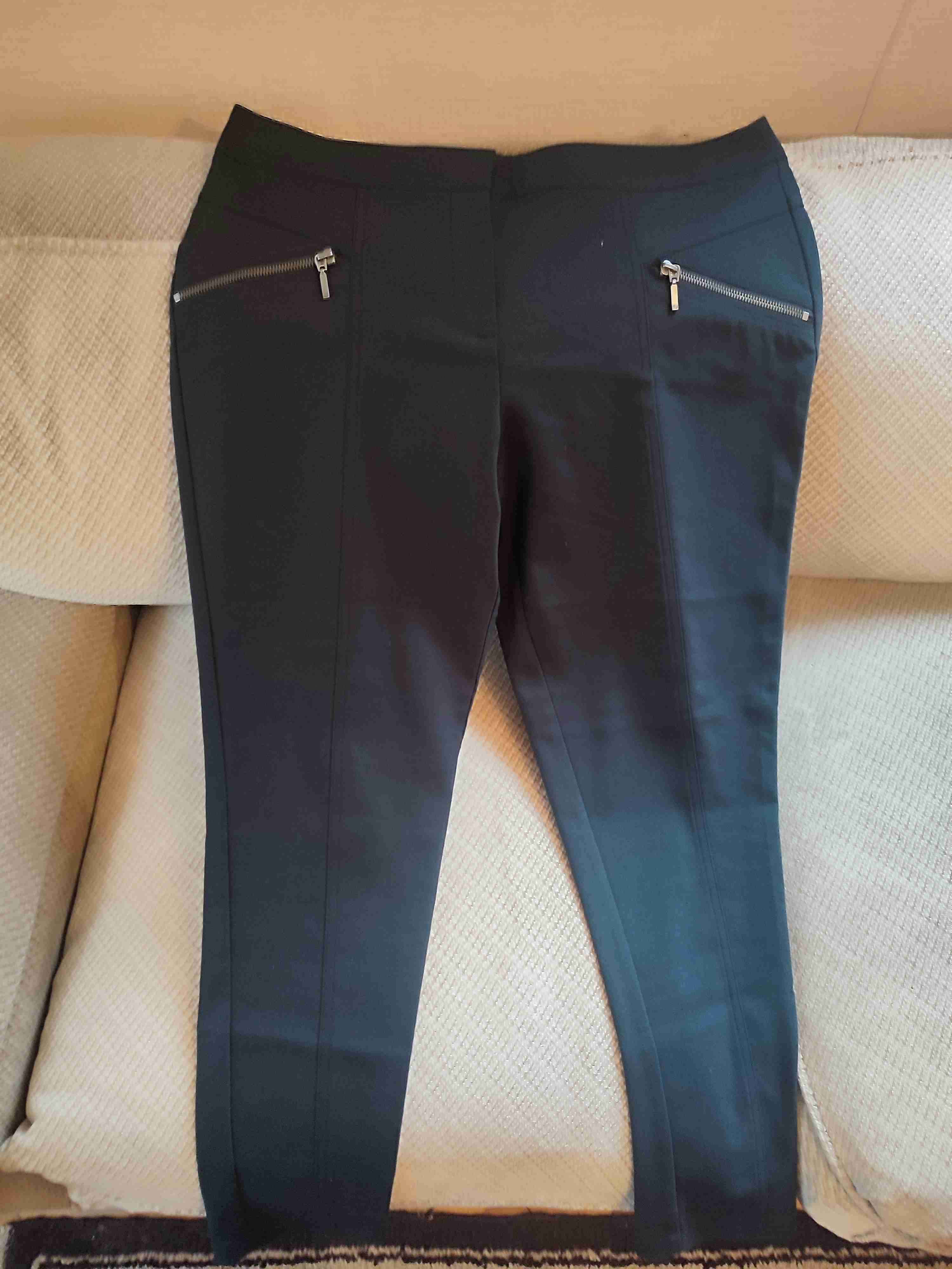 Pantalones tela negro mujer marca IO - miniatura 2