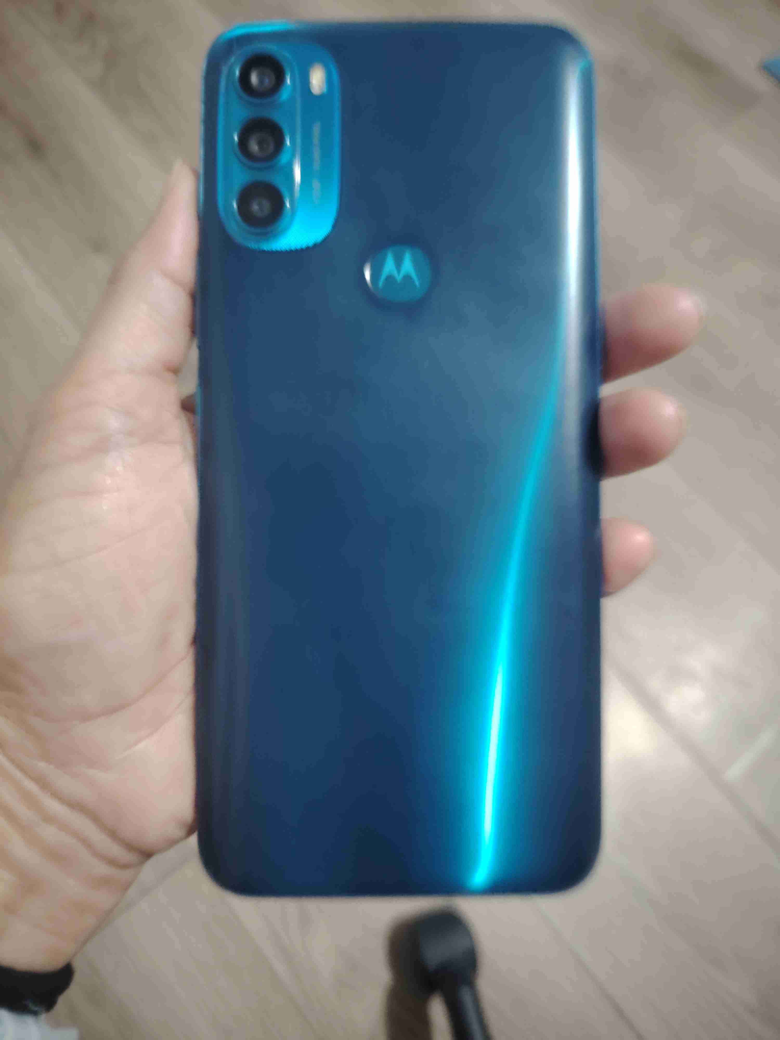 Teléfono inteligente pantalla negra - miniatura 2