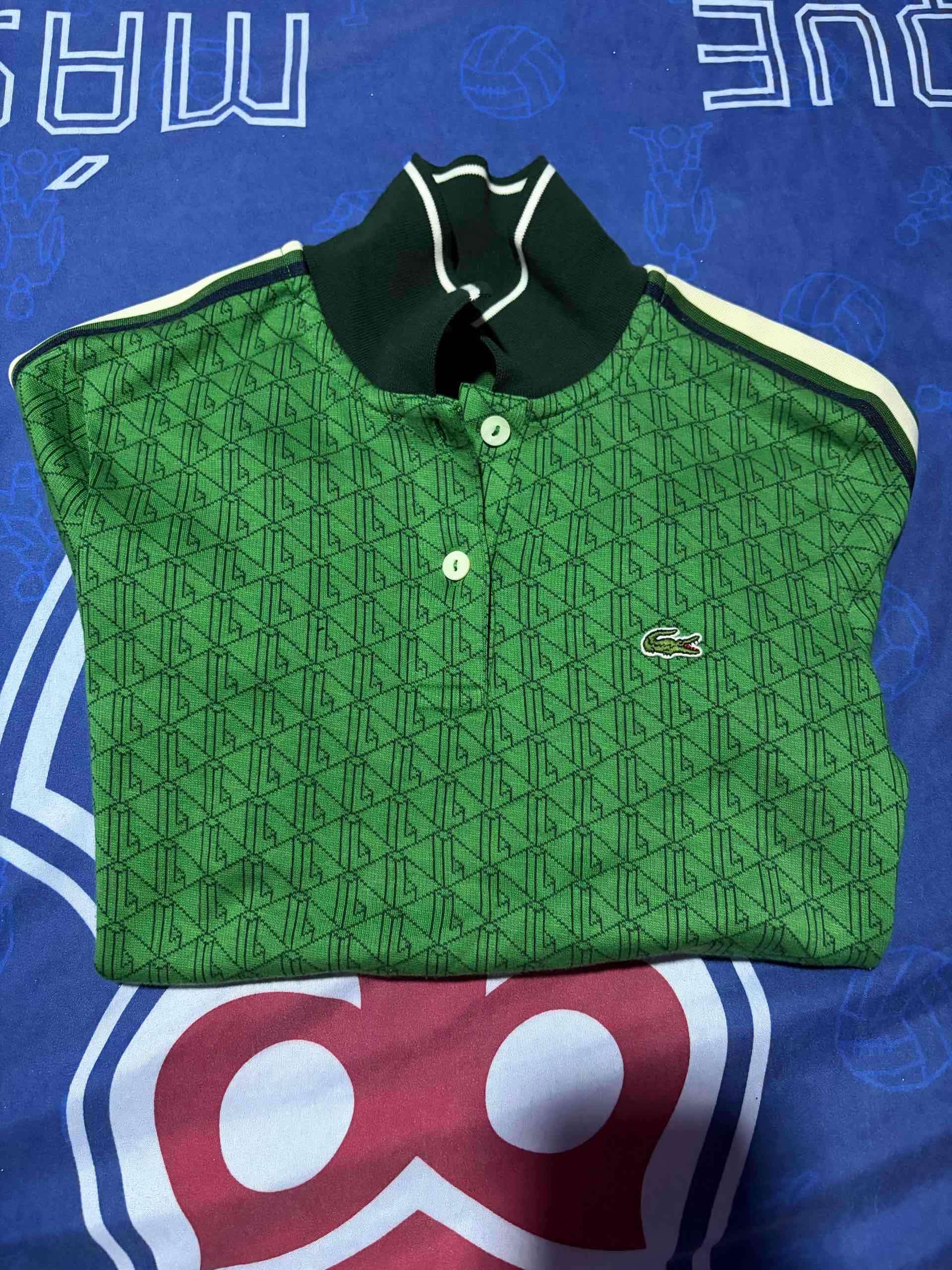 Polera polo verde lacoste