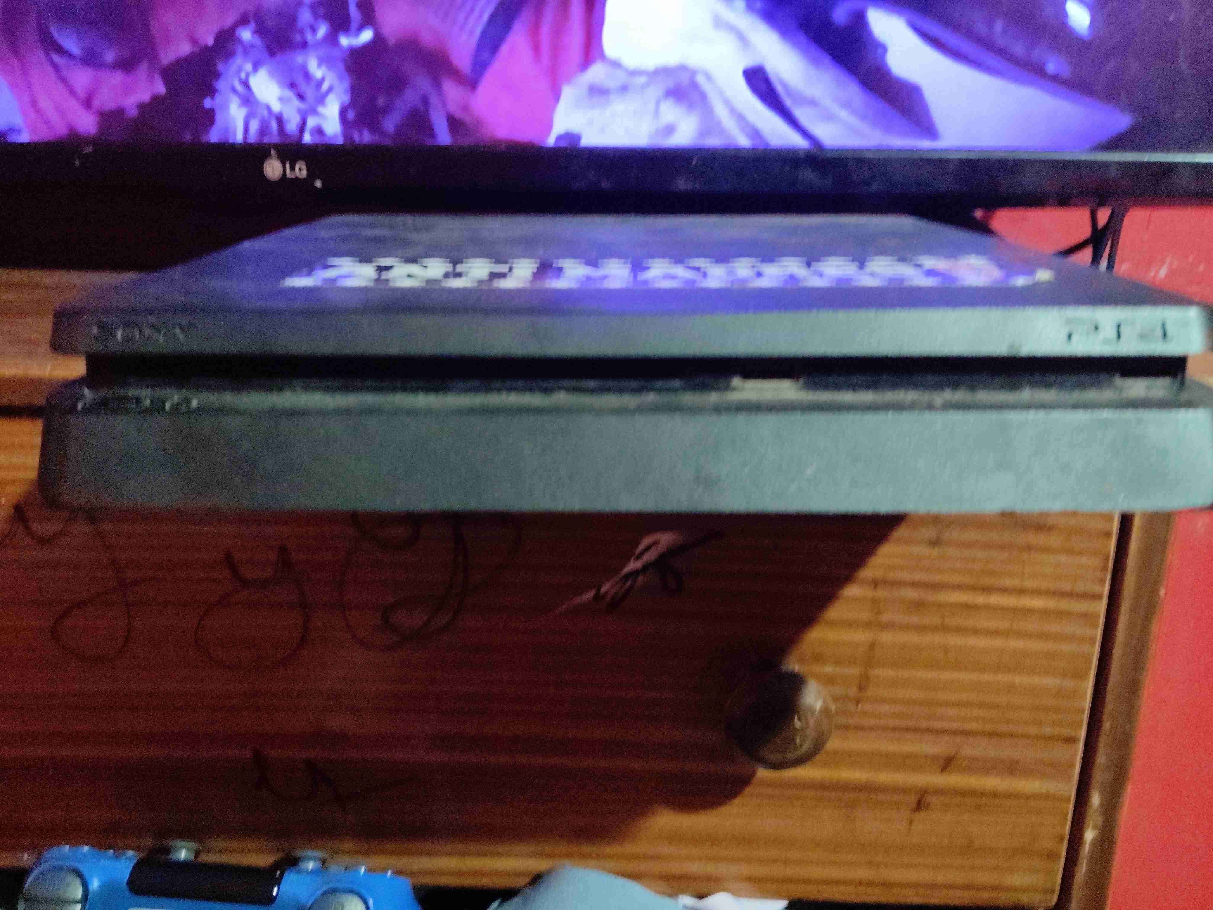 Consola de videojuegos PS4 - miniatura 2