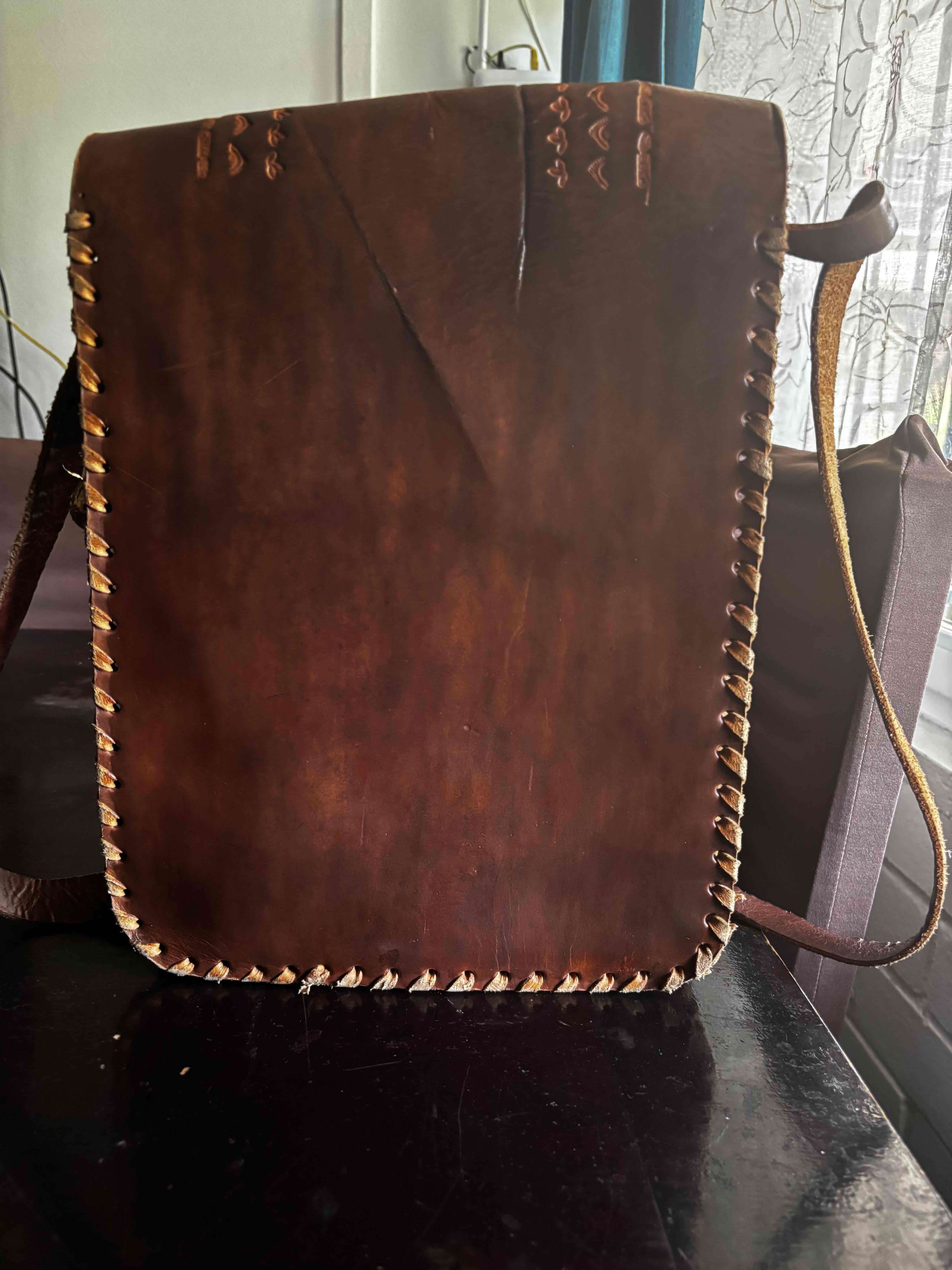 Bolso de cuero artesanal marrón - miniatura 3