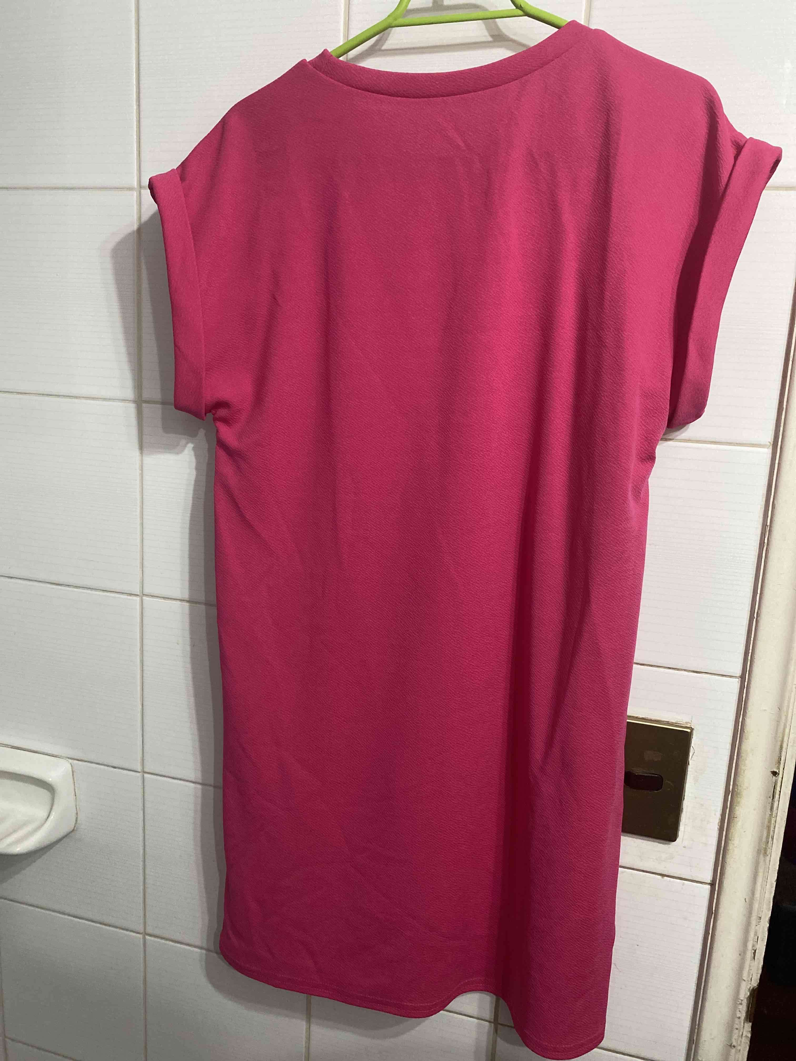 Vestido fucsia con botones - miniatura 3