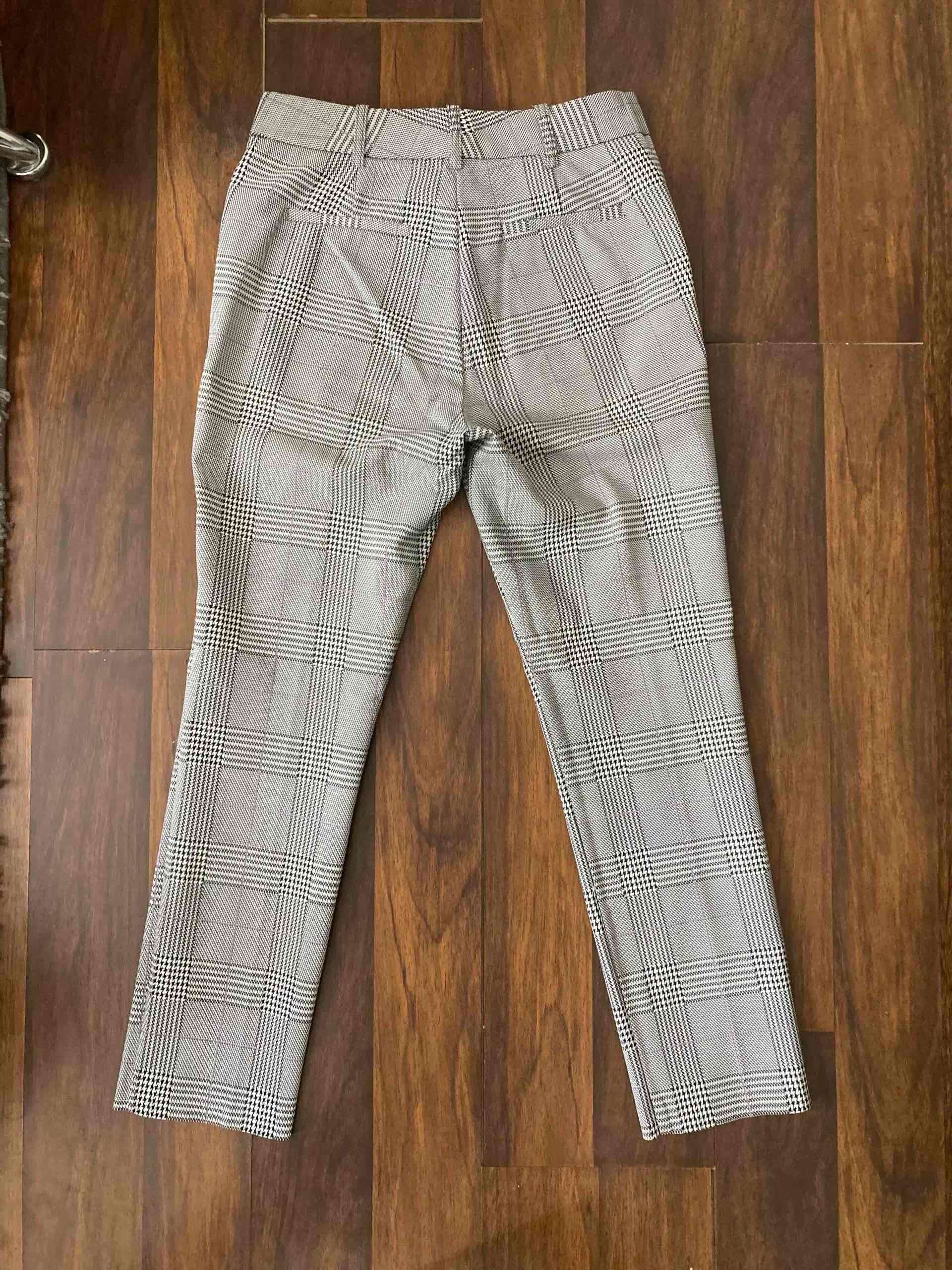 Pantalones de cuadros grises - miniatura 2