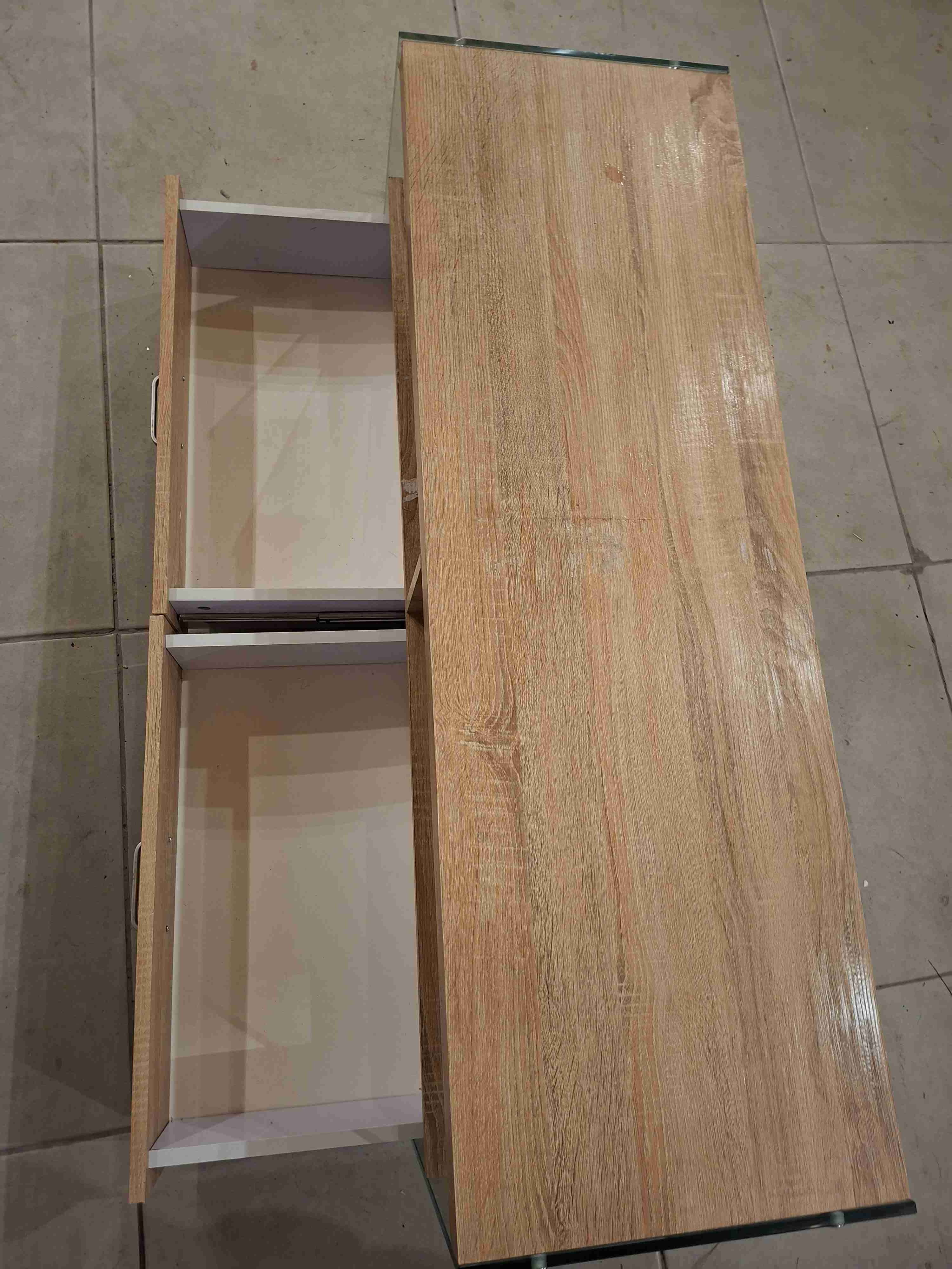 Mesa de TV moderna con cajones - 3