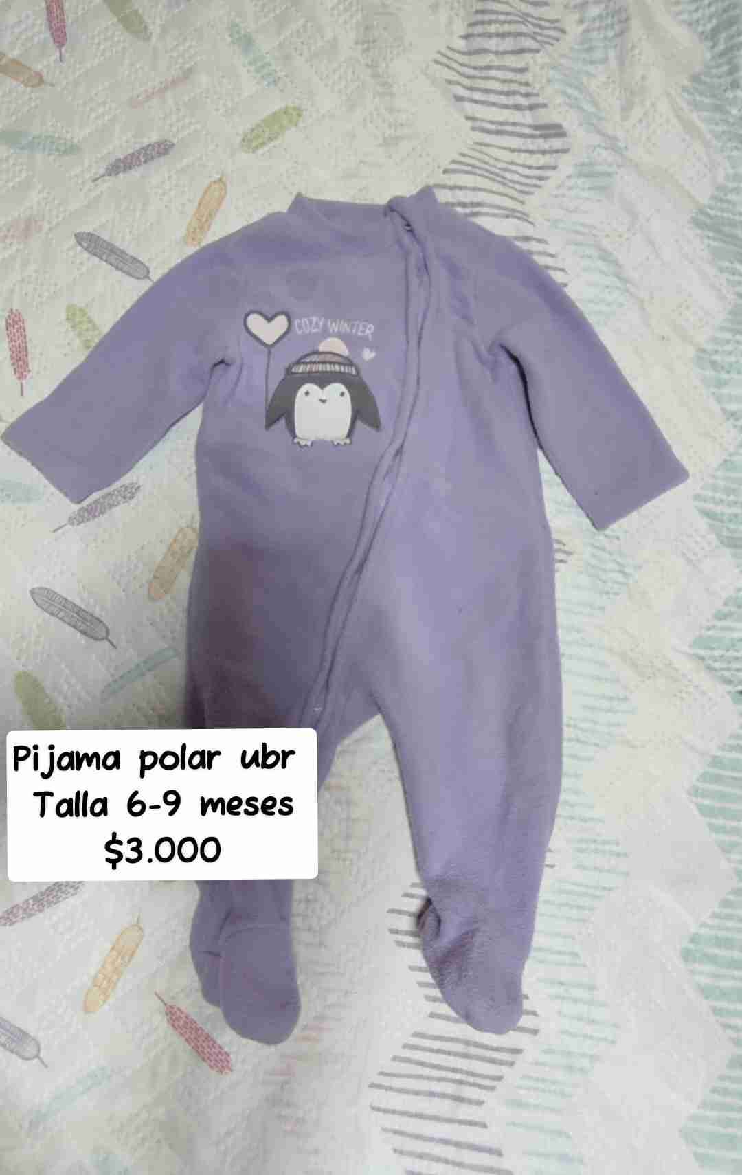 Pijama polar morado bebé