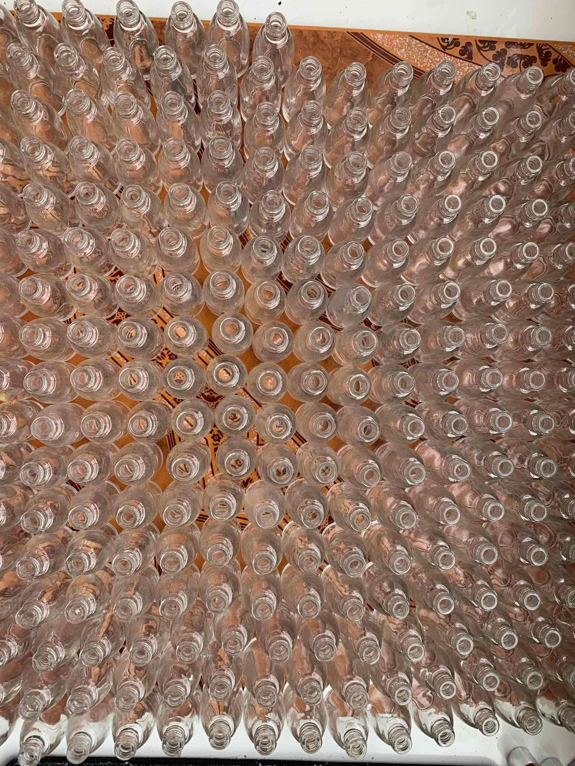 Botellas de vidrio ámbar y blanco - miniatura 5