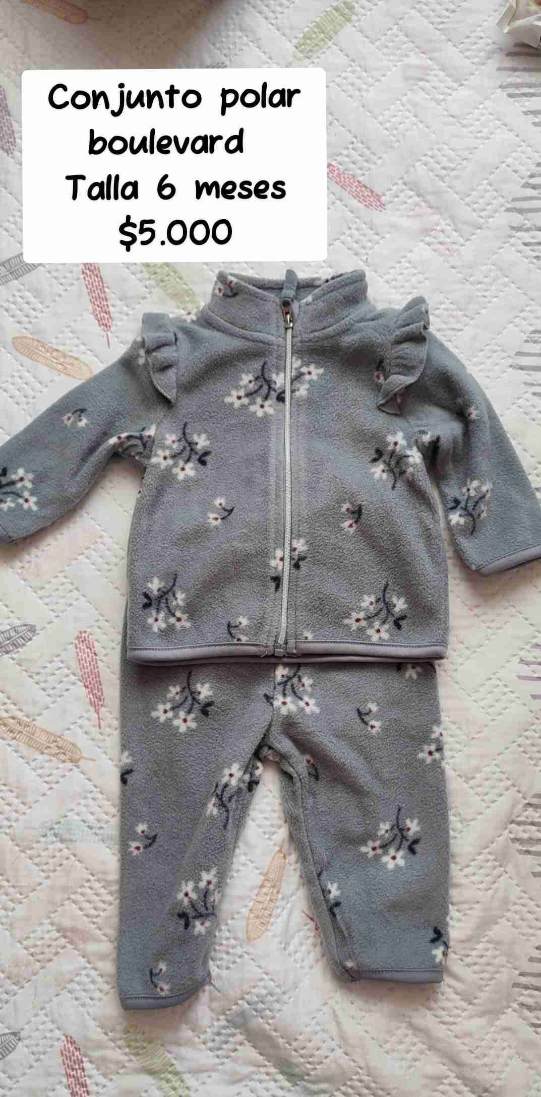 Conjunto polar gris 6 meses