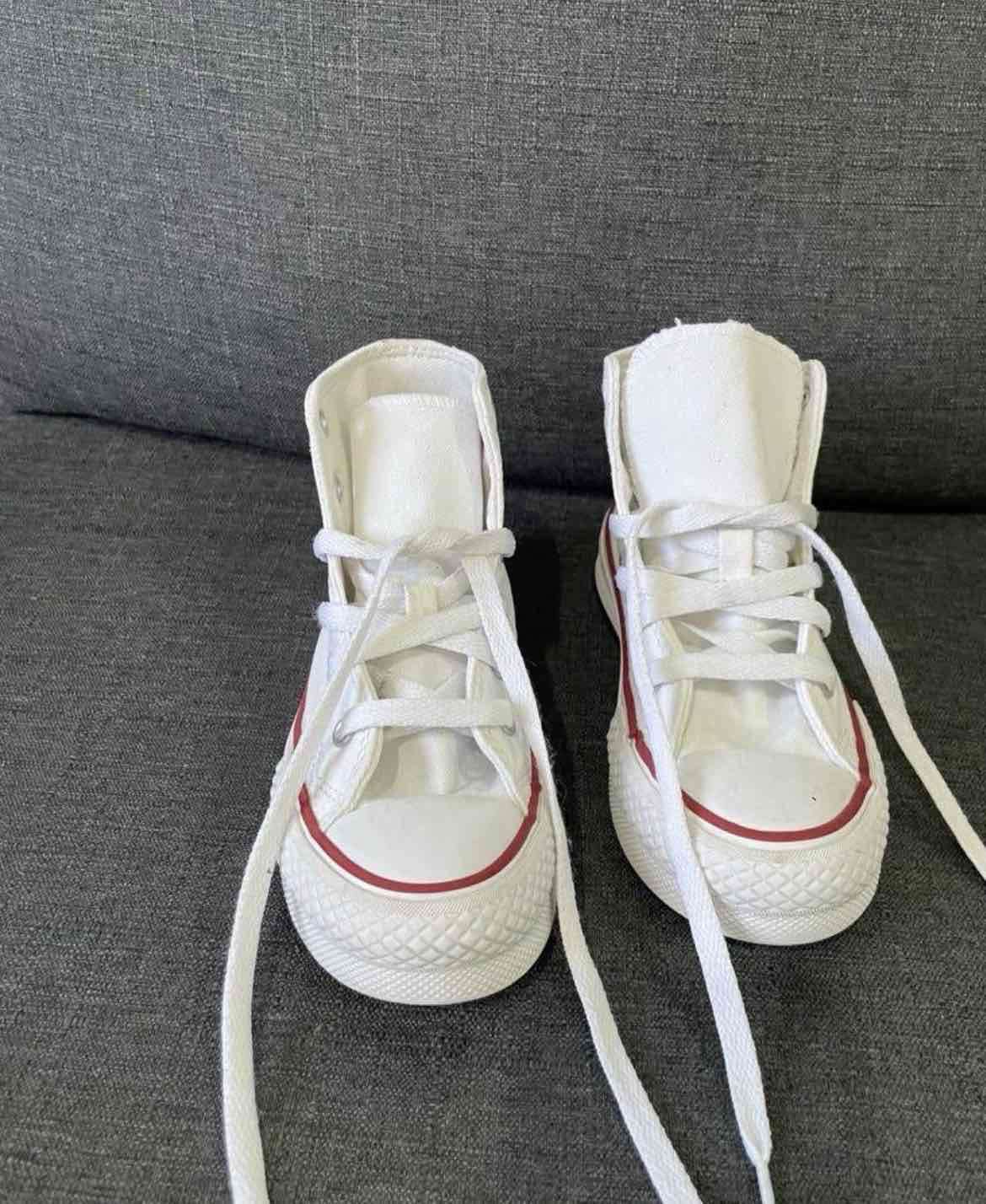 Zapatillas blancas de lona - miniatura 2