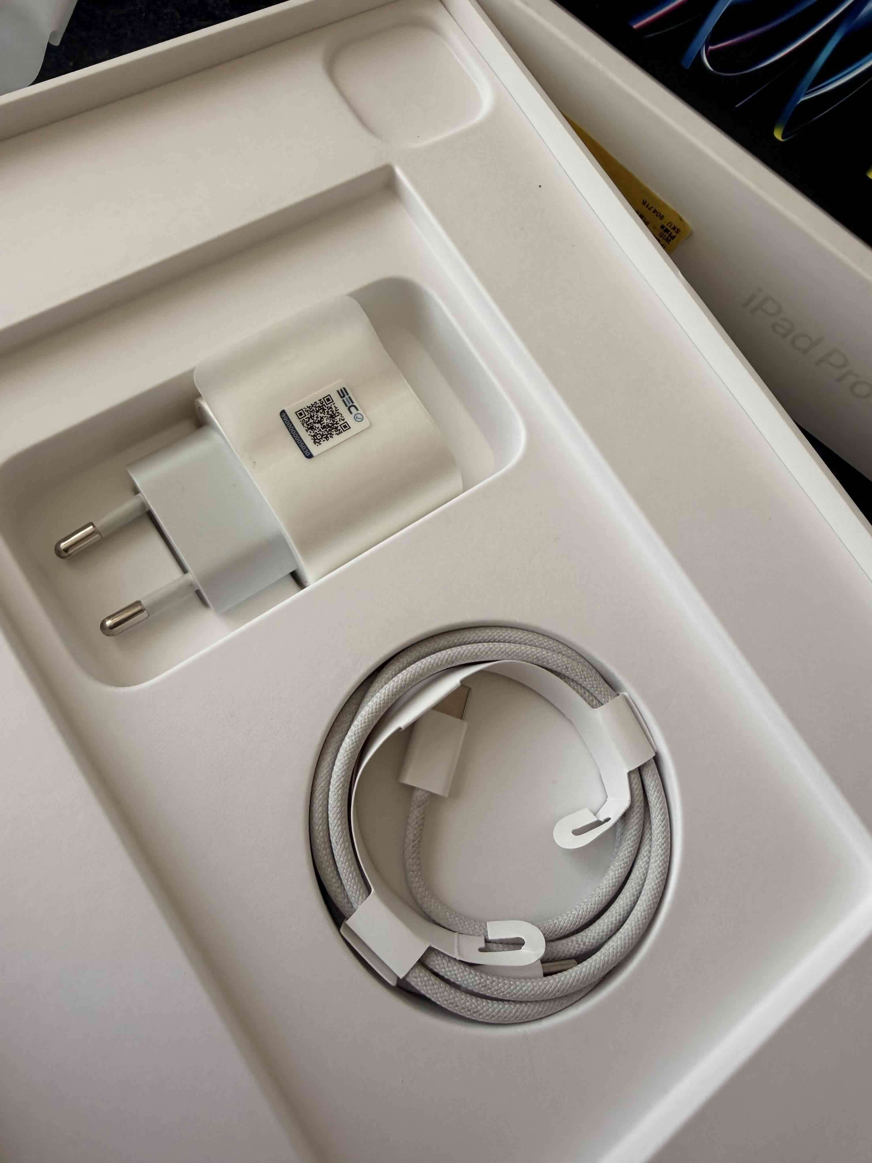 Ipad Pro 11” 256GB 4ta generación + Apple pencil - miniatura 6