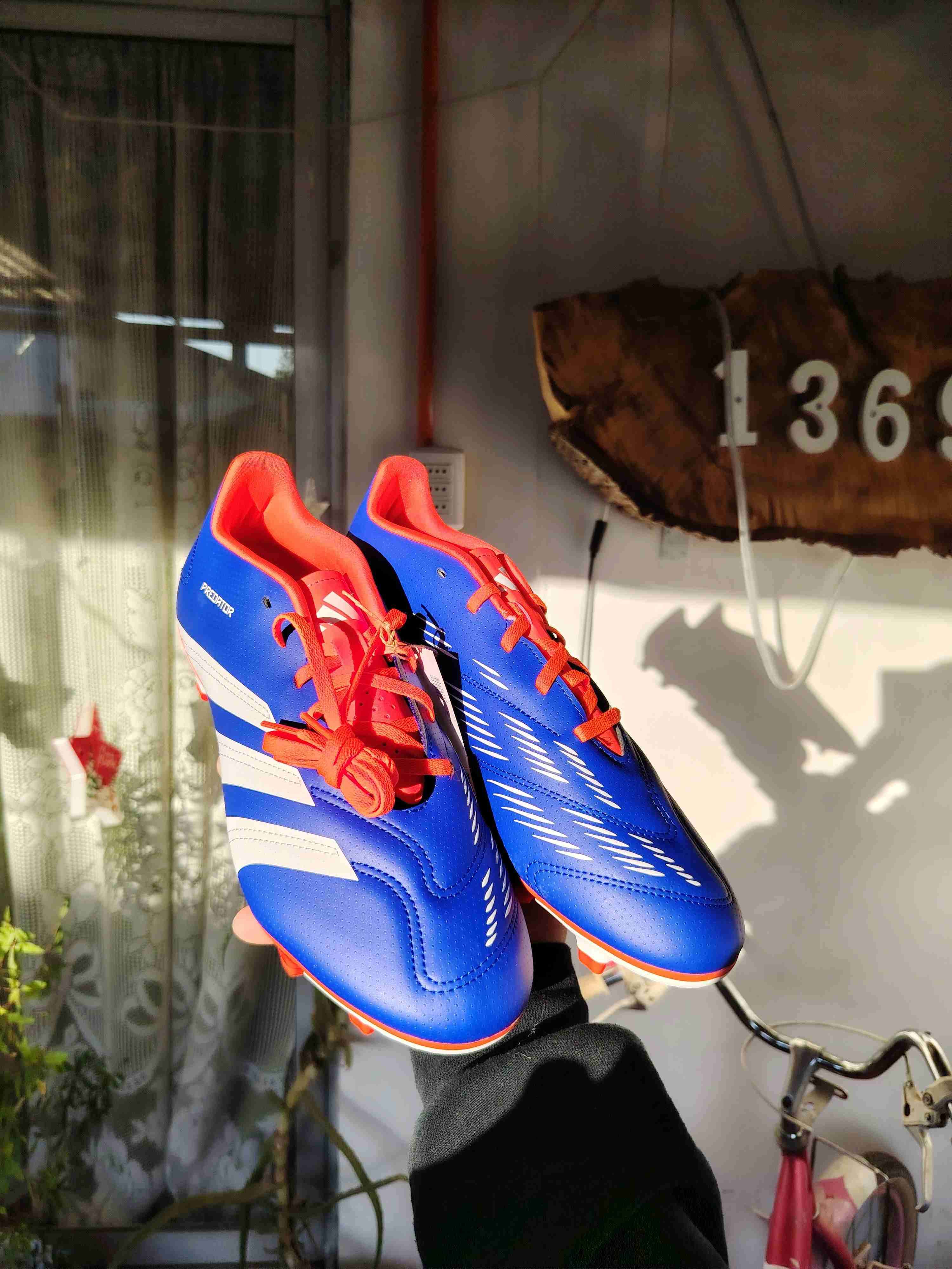 Zapatos de fútbol azul Adidas - 3