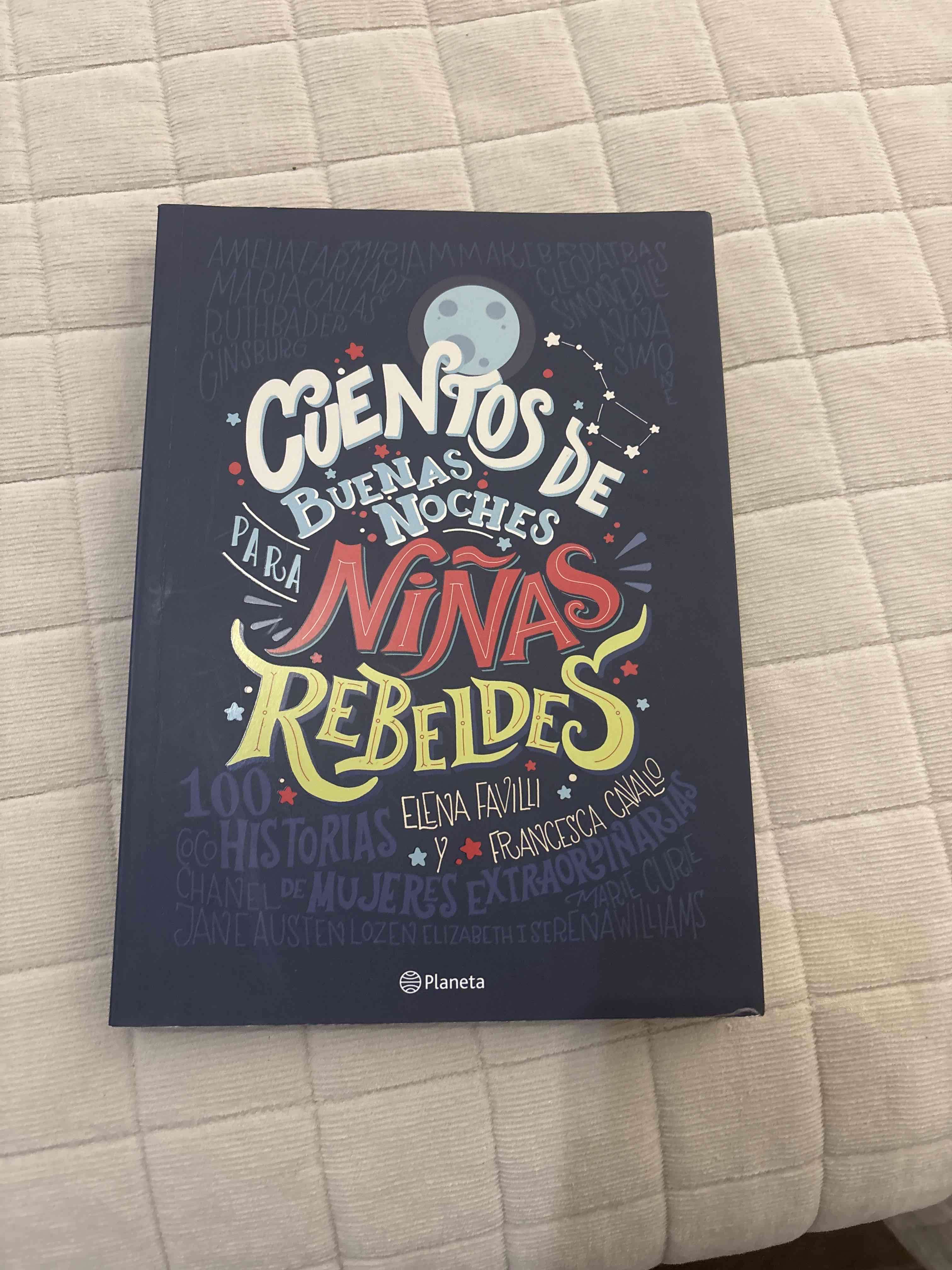 Libro Cuentos de Buenas Noches para niñas rebeldes