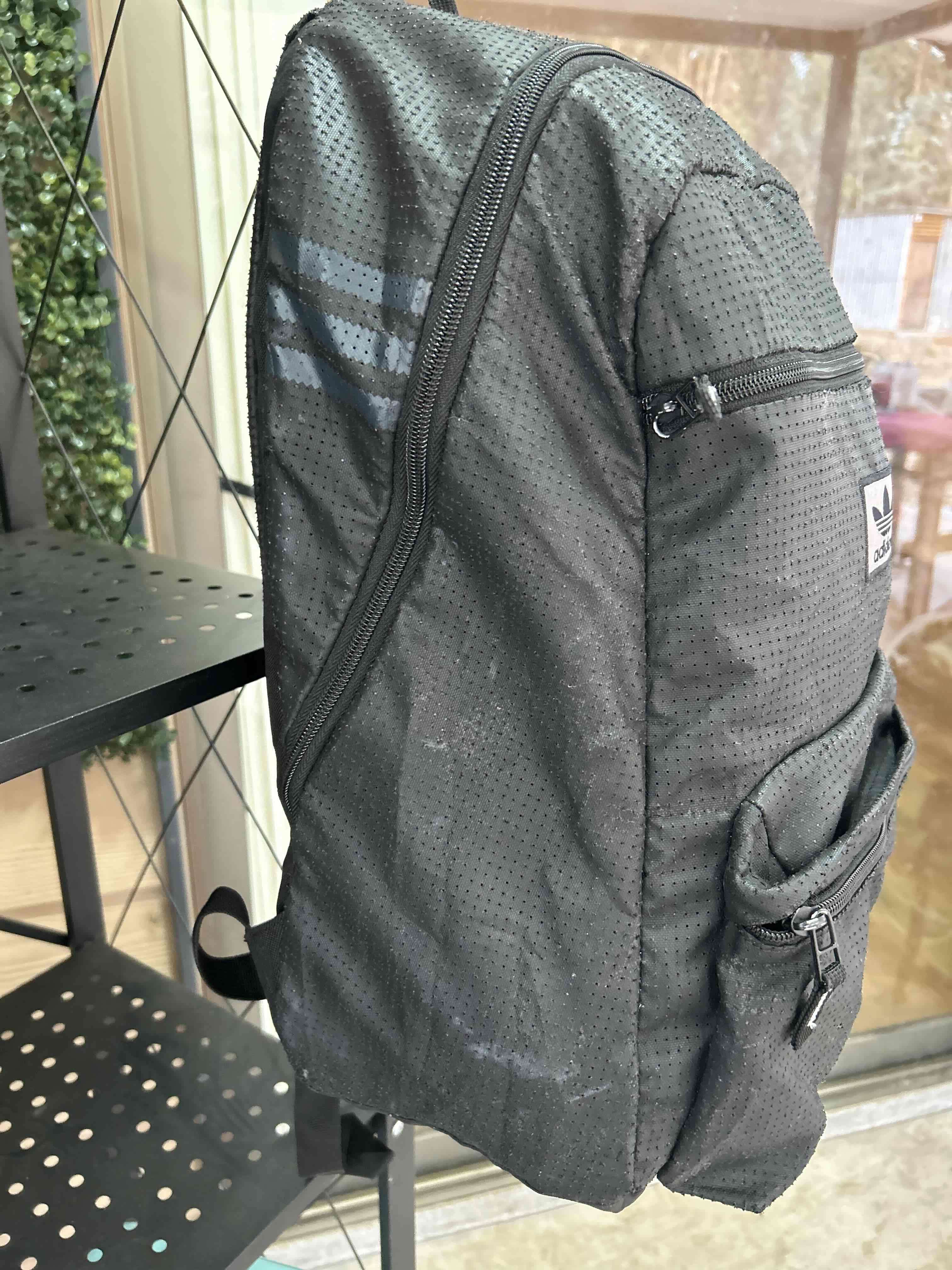 Mochila Adidas negra - miniatura 3