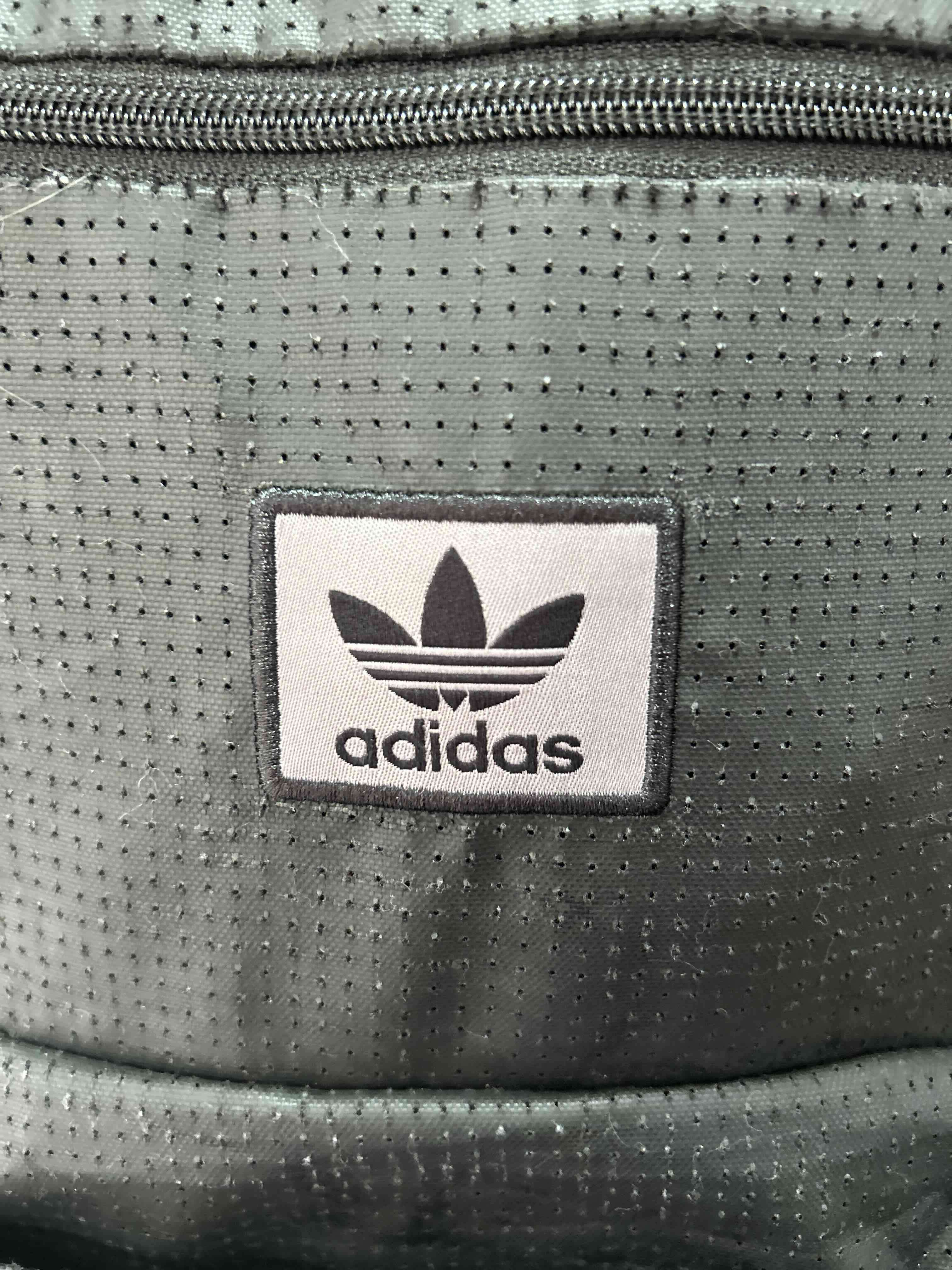 Mochila Adidas negra - miniatura 4