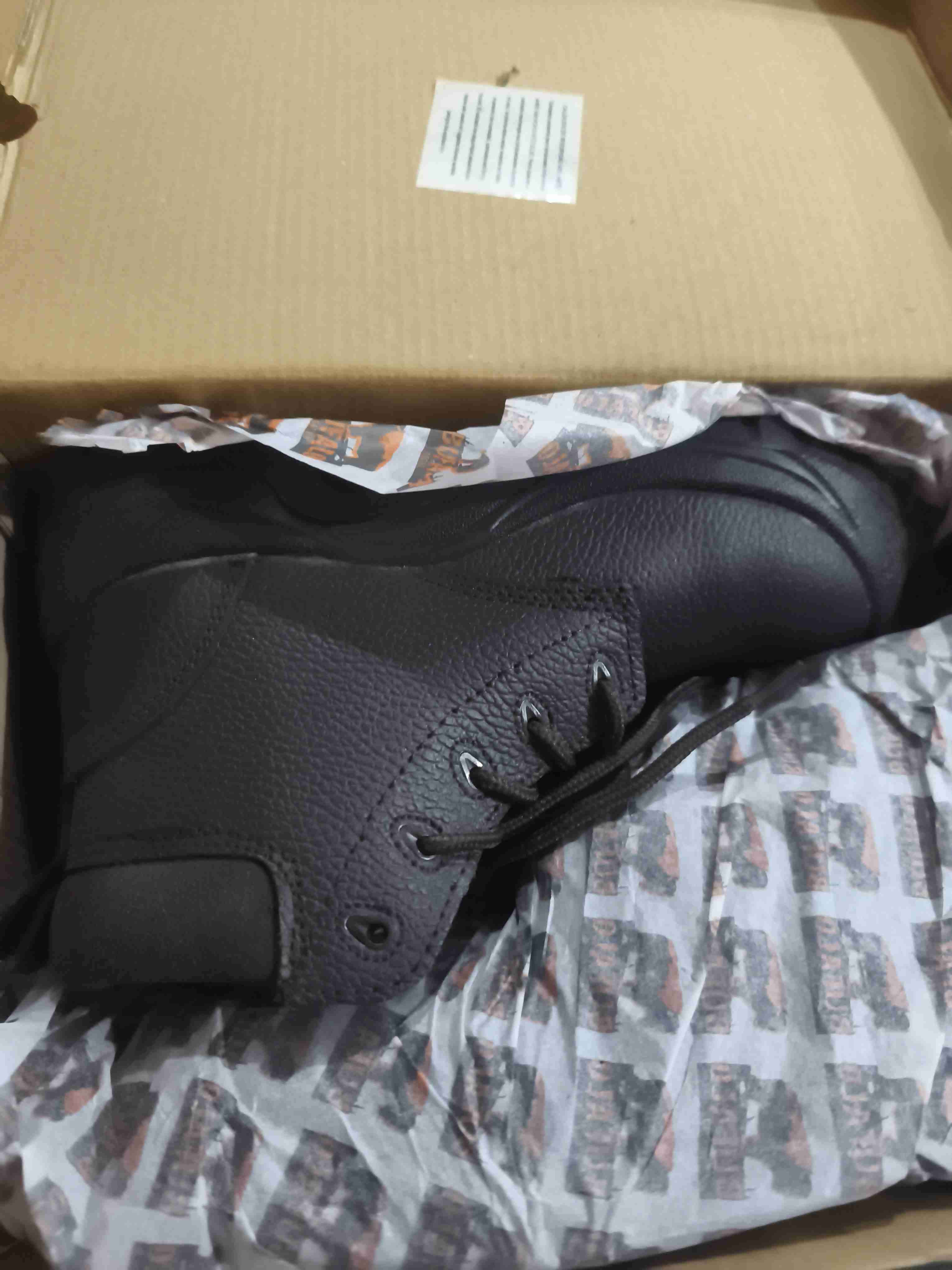 Botas de seguridad negras nuevas - miniatura 2
