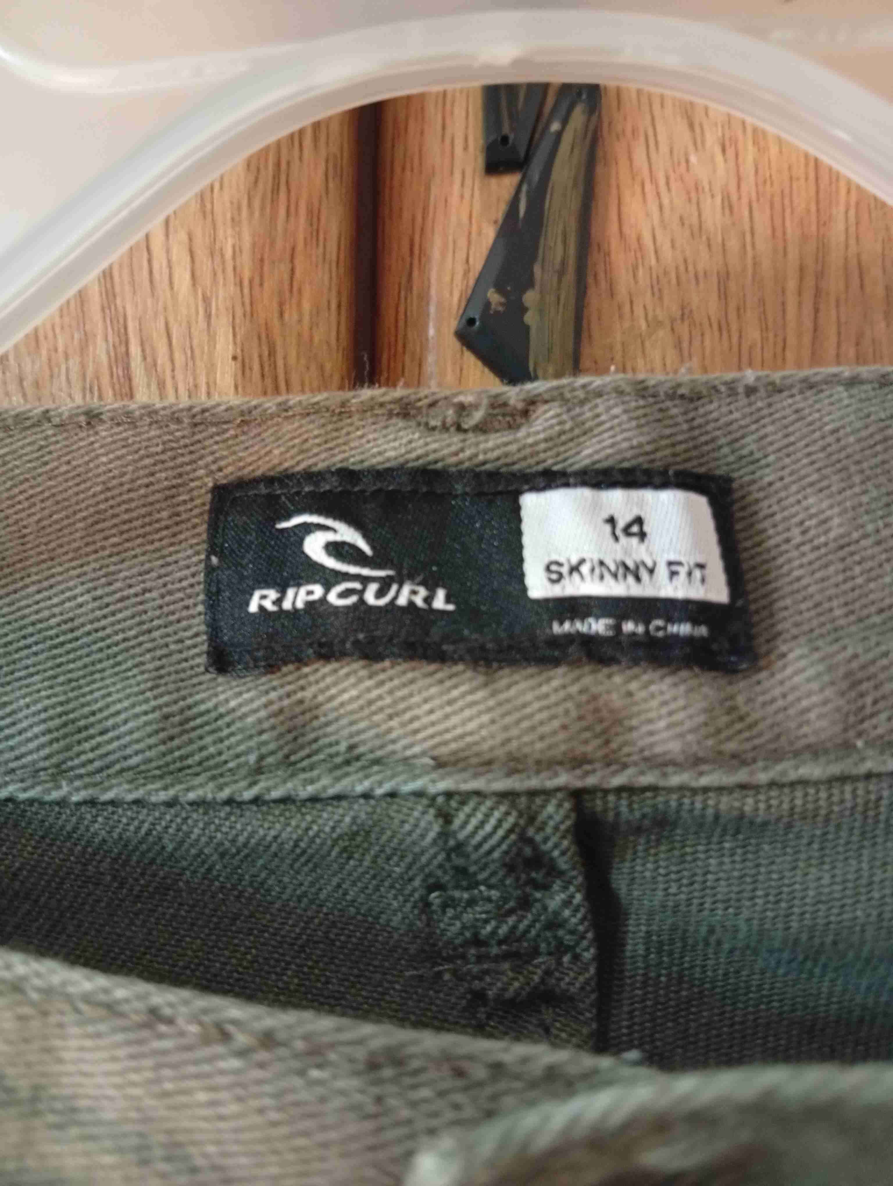 Jeans verdes mujer - miniatura 2