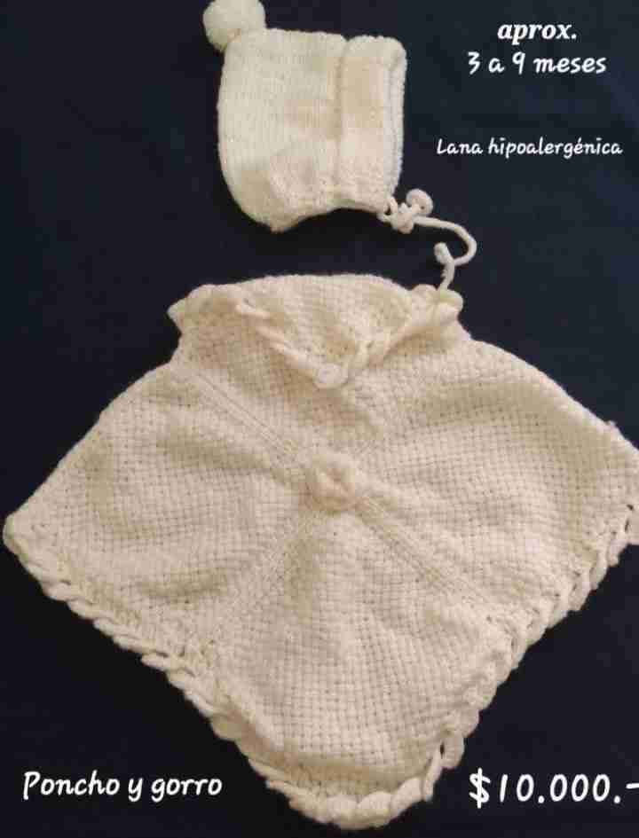 Set poncho y gorro bebé lana