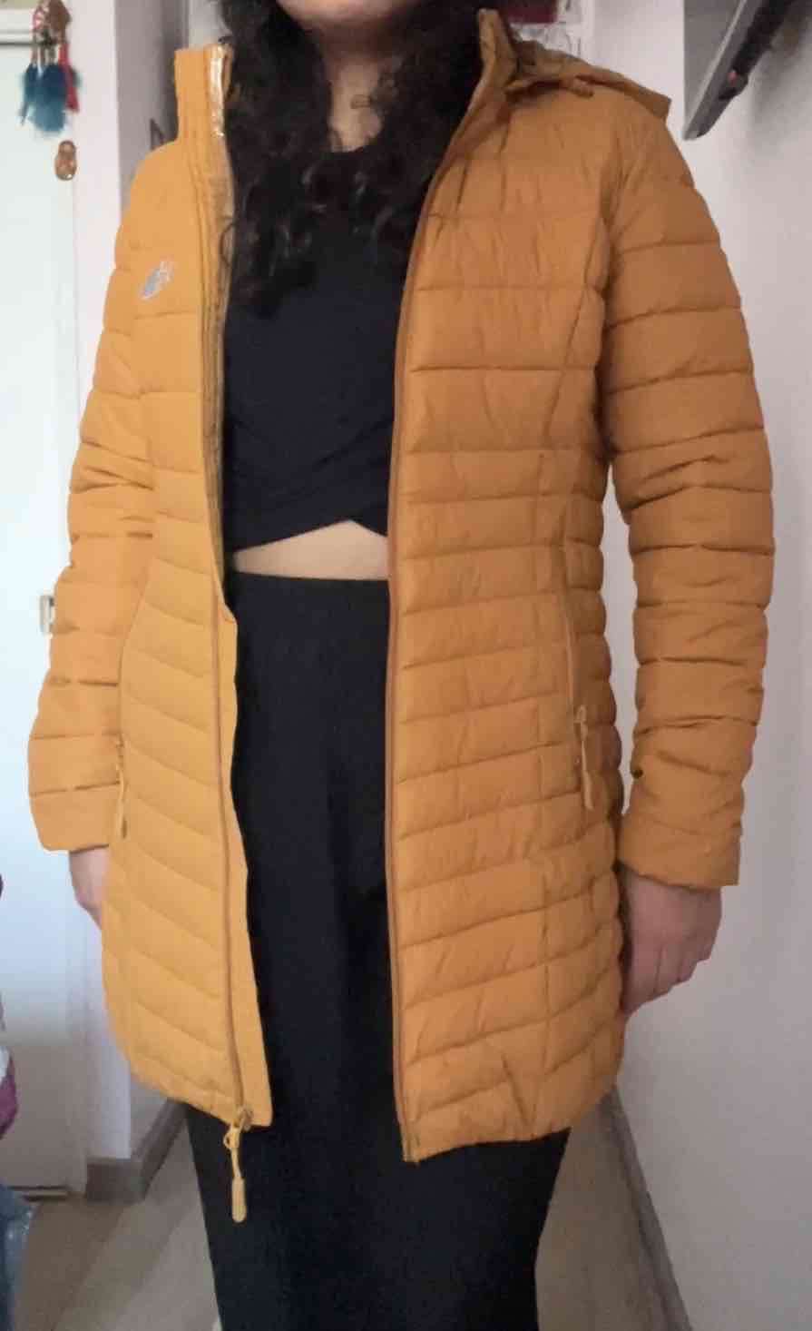 Abrigo acolchado mostaza mujer - miniatura 1