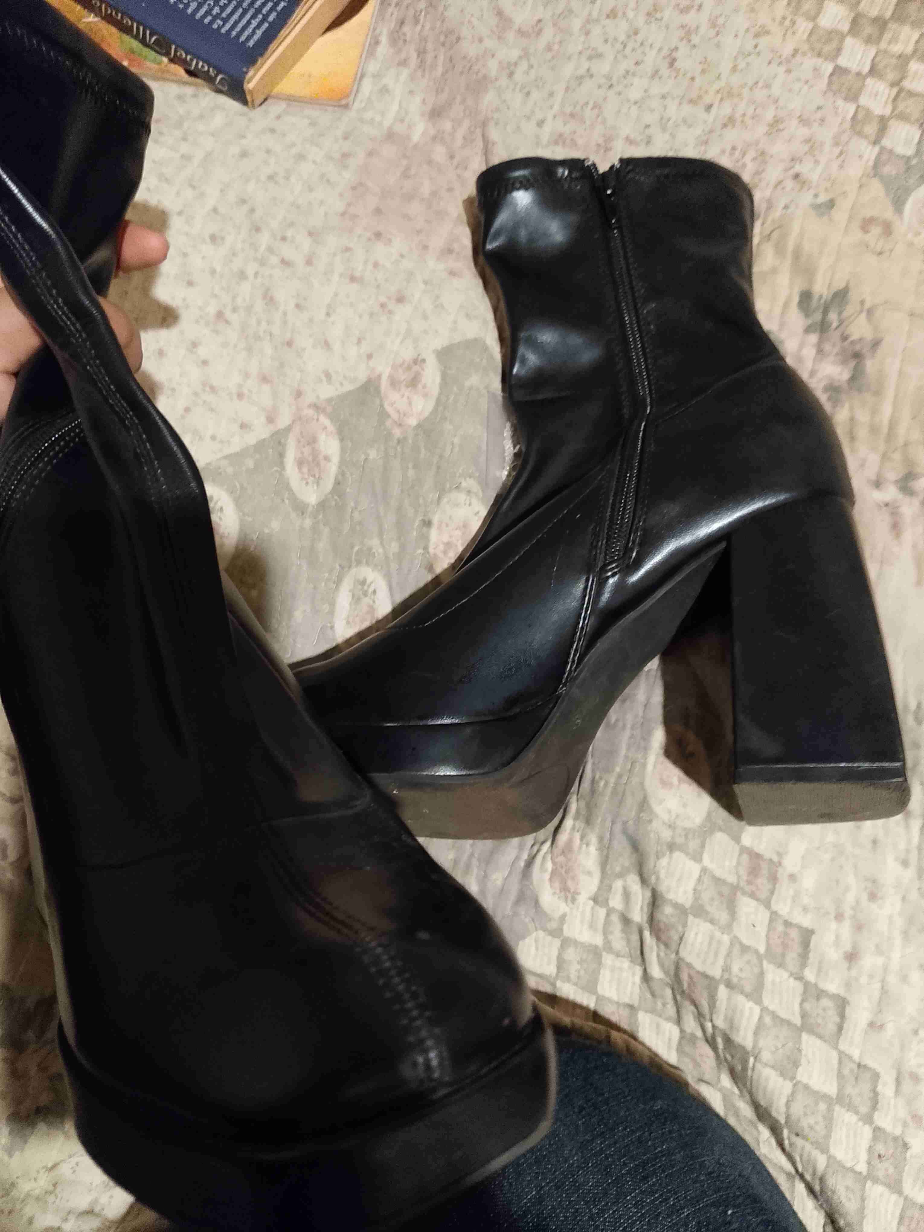 Botas de tacón negras - 1