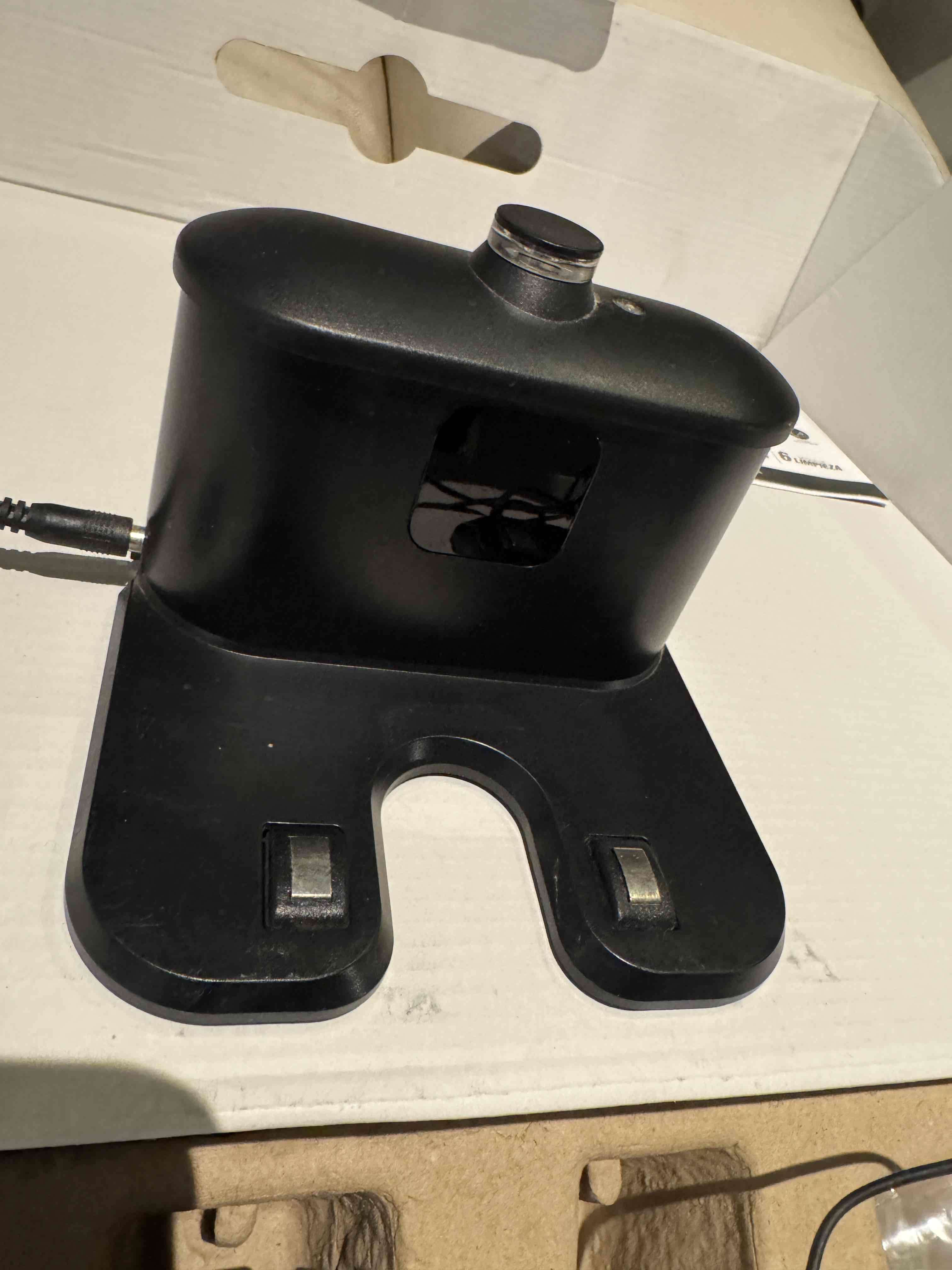 Aspiradora trapeadora robótica 2 en 1 - 6