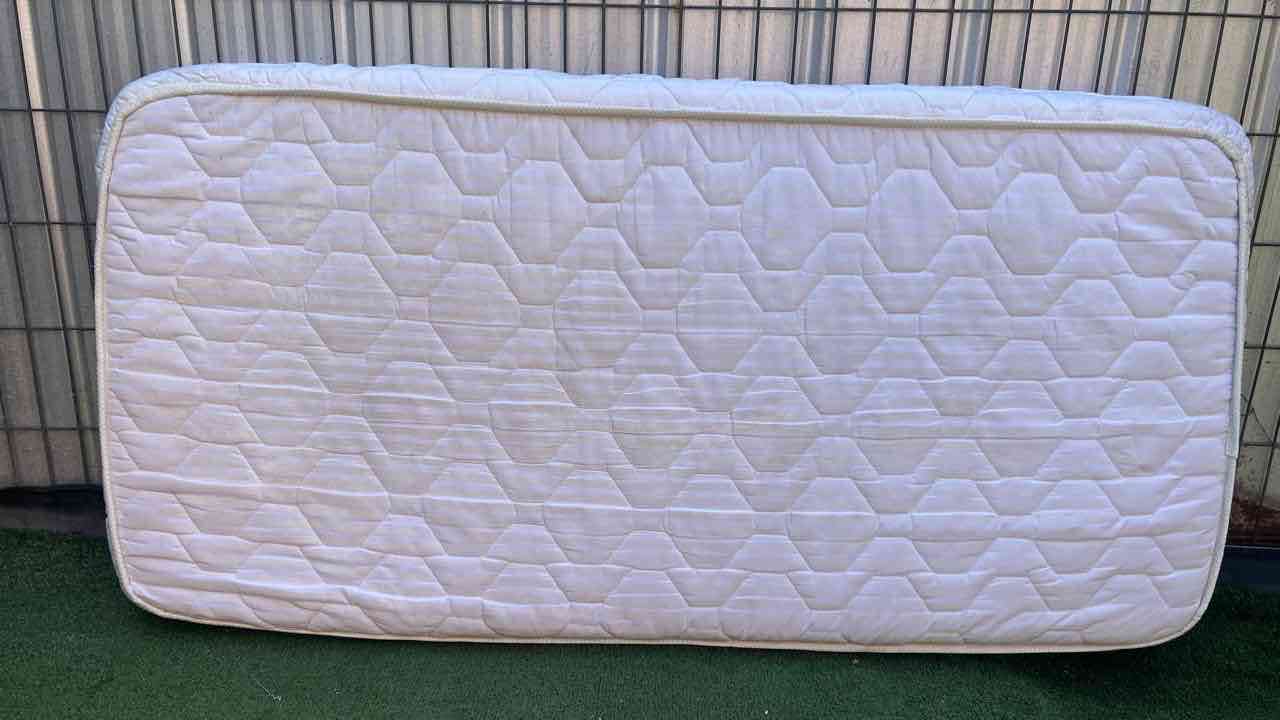 Baranda de cuna de madera - 4