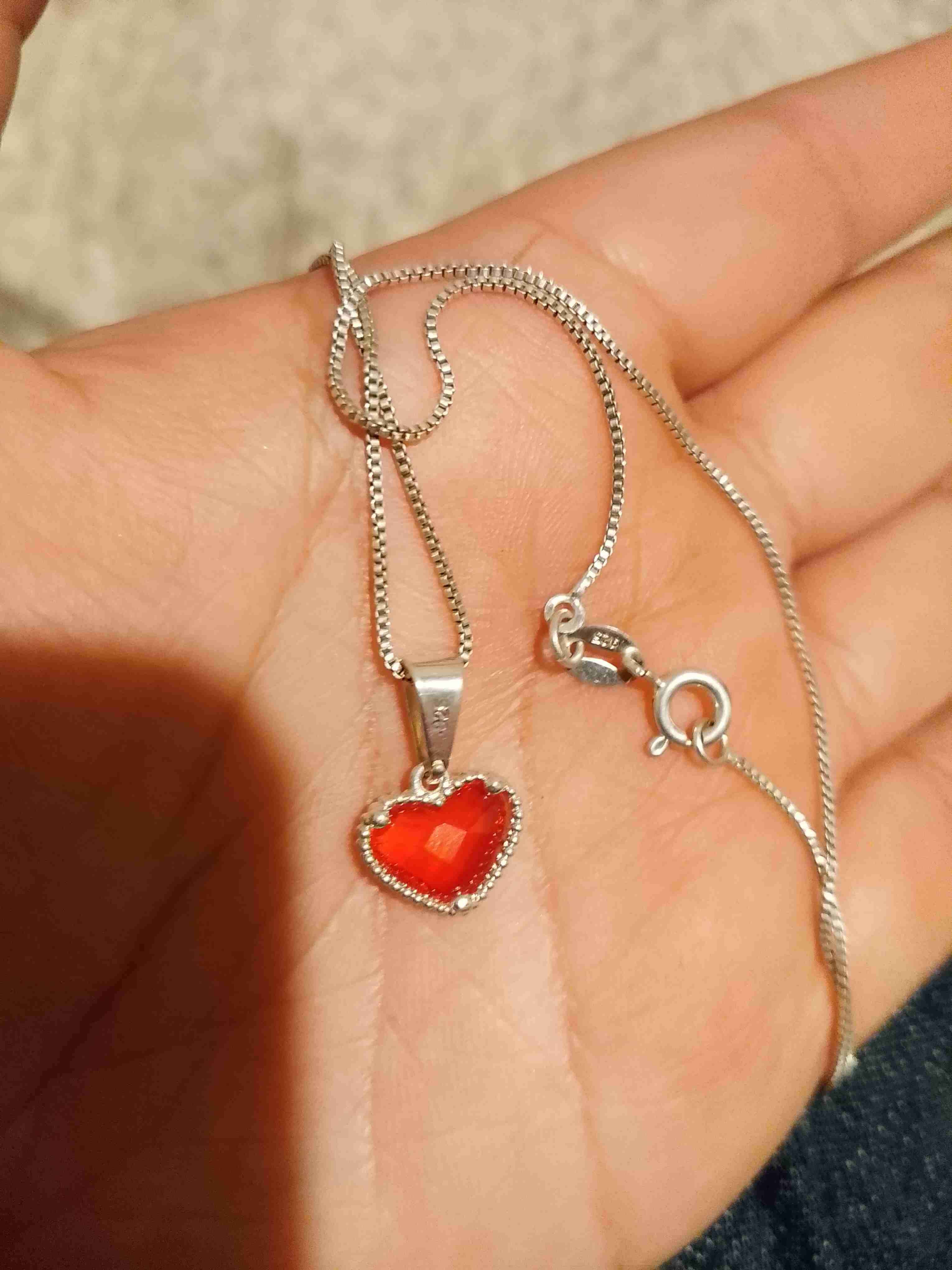 Collar con dije de corazón rojo - miniatura 2